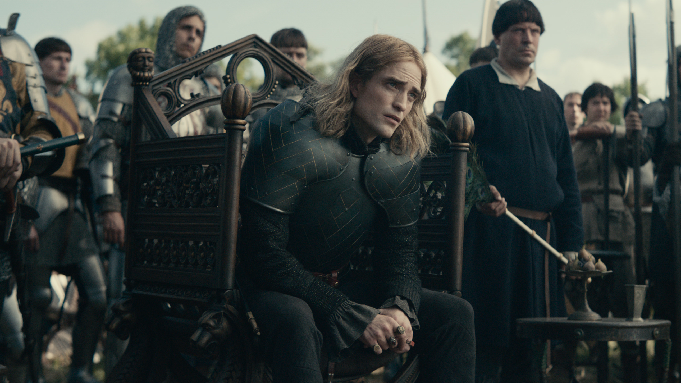The King, Robert Pattinson's transformation, French prince role, Acting mastery, 2580x1450 HD Desktop