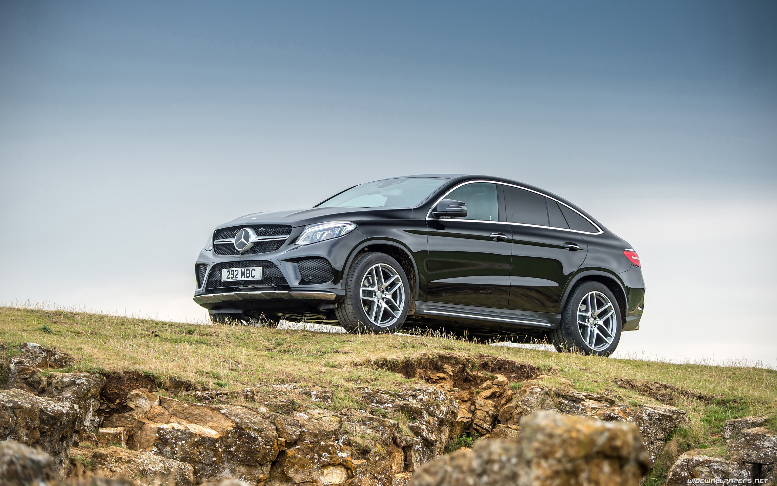 Mercedes-Benz GLE, Coupe elegance, 4K Ultra HD wallpapers, Striking appearance, 2560x1600 HD Desktop