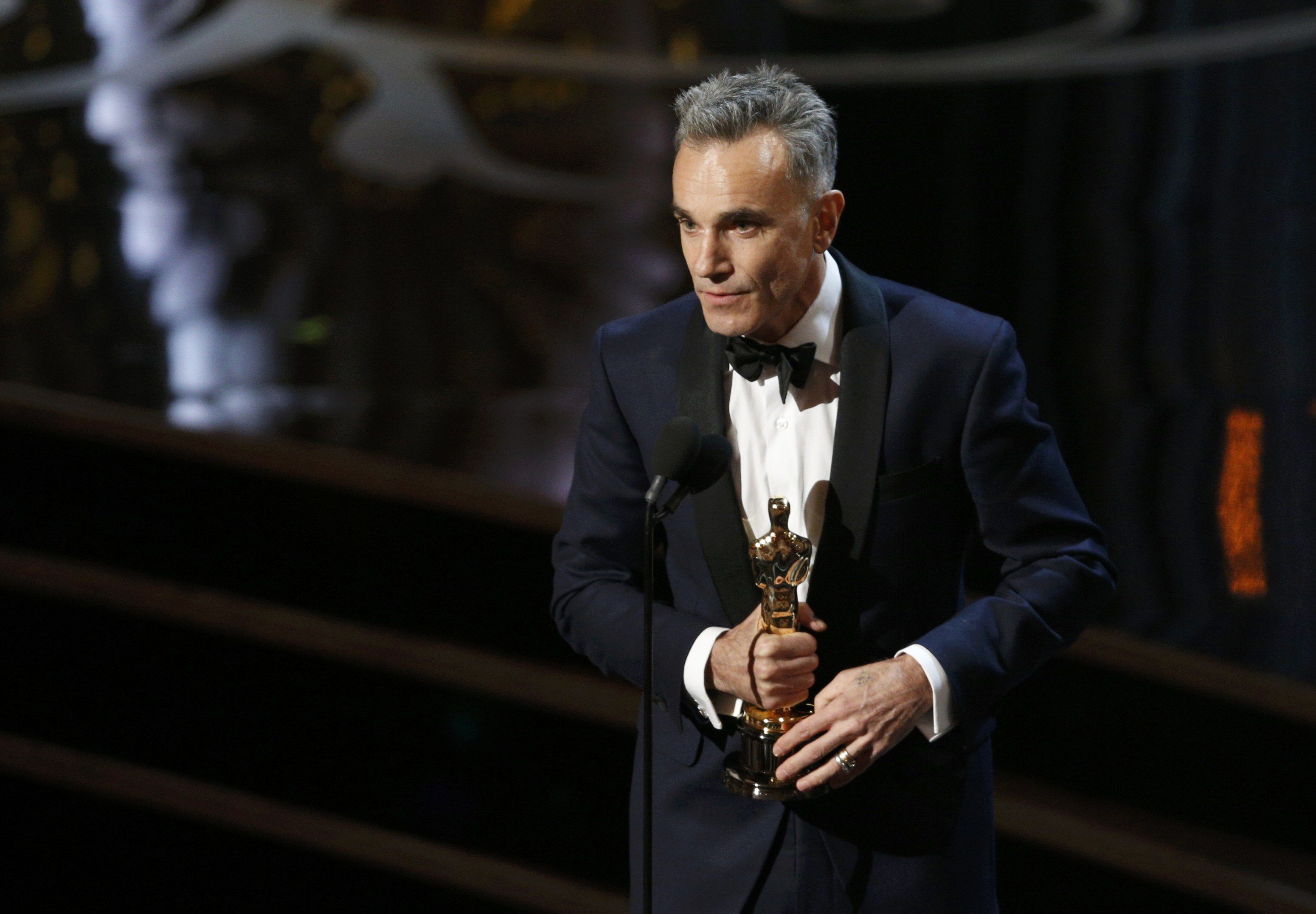 Daniel Day-Lewis, Top wallpapers, Hollywood legend, Iconic performances, 3100x2160 HD Desktop