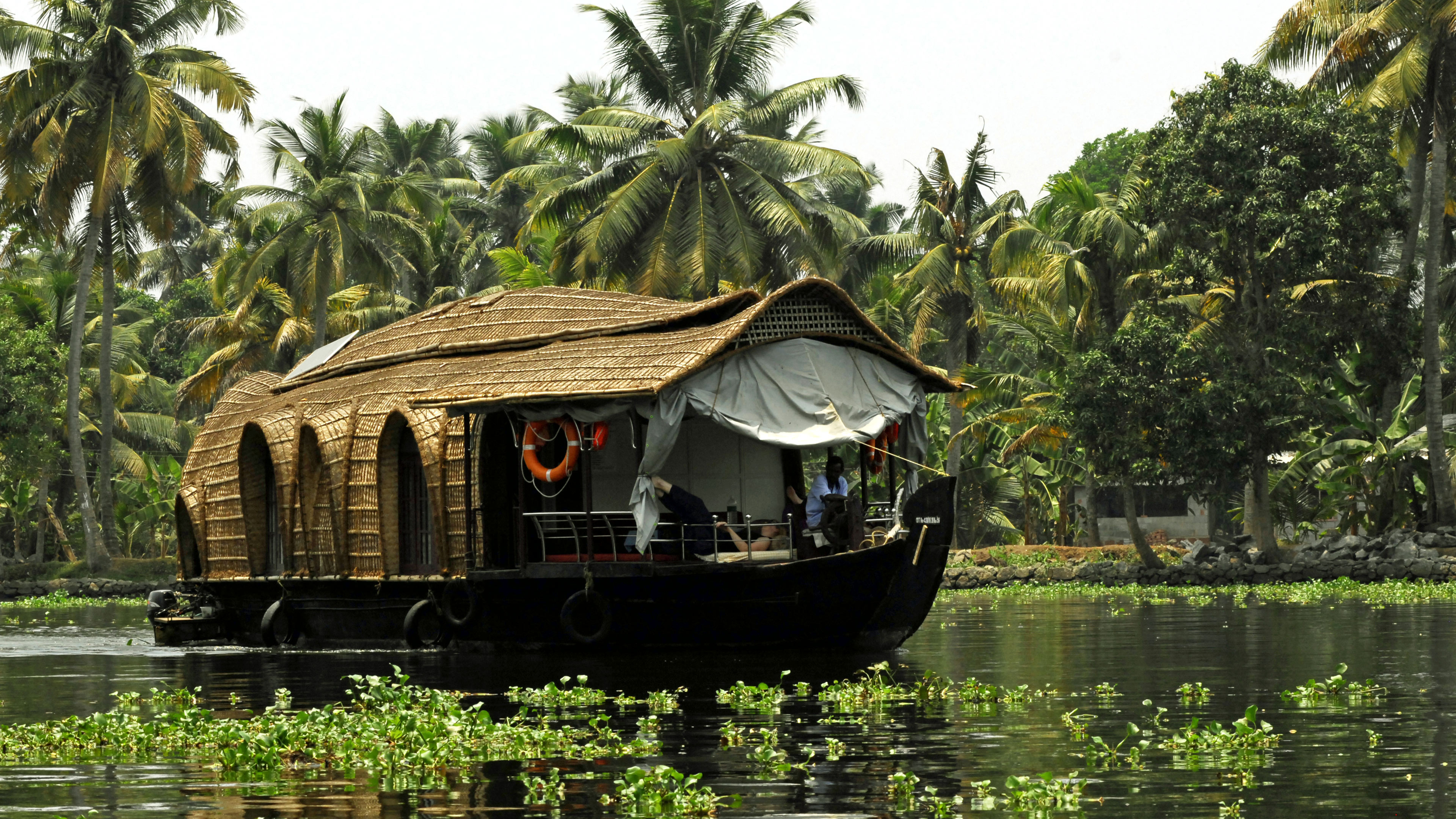 Responsible tourism in Kerala, Sustainable travel, Community engagement, Environmental conservation, 3840x2160 4K Desktop