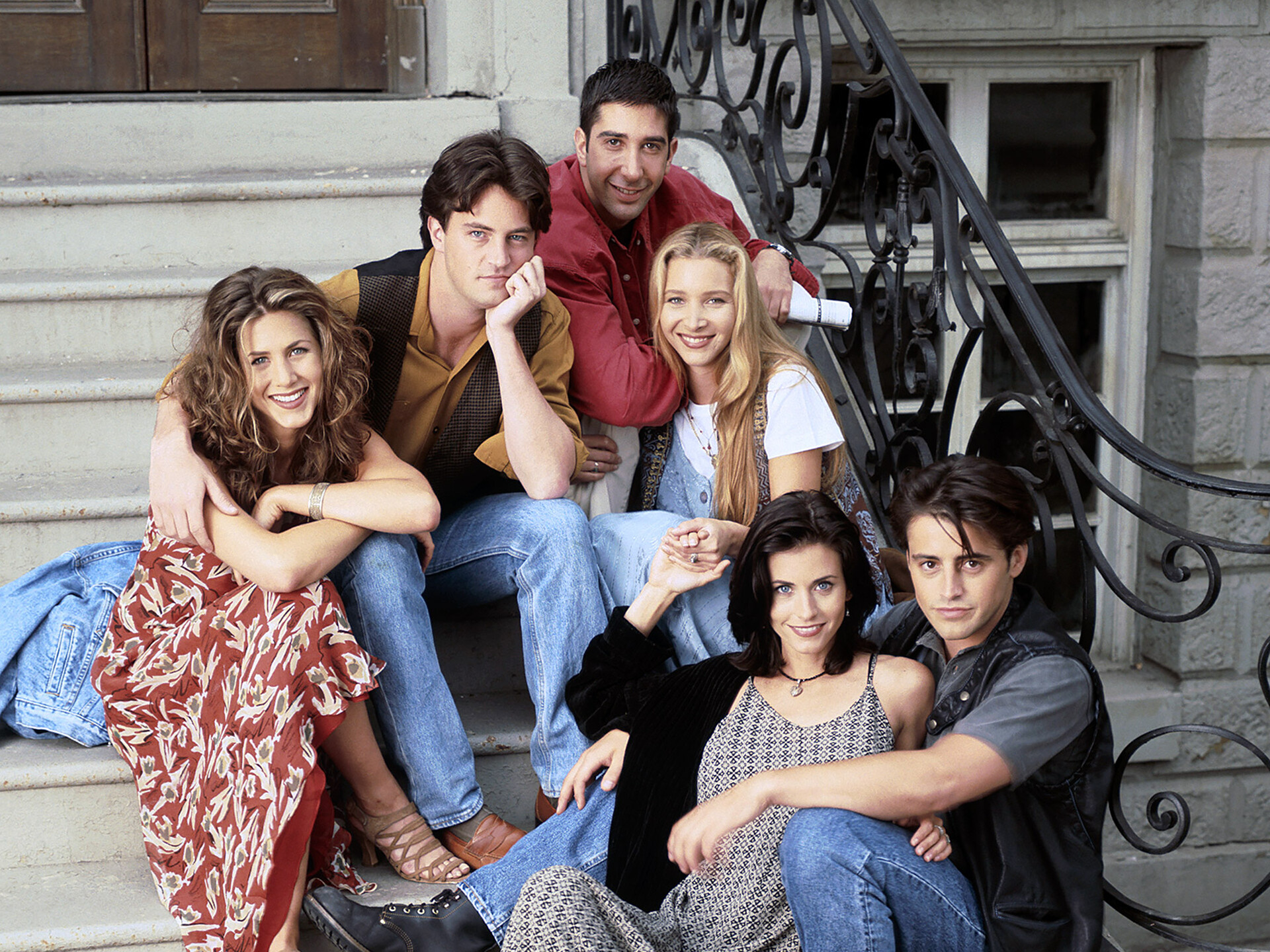 Friends (TV Series): Chandler Bing, Courteney Cox, David Schwimmer, Jennifer  Aniston, Joey Tribbiani, Lisa Kudrow. 1920x1440 HD Background.