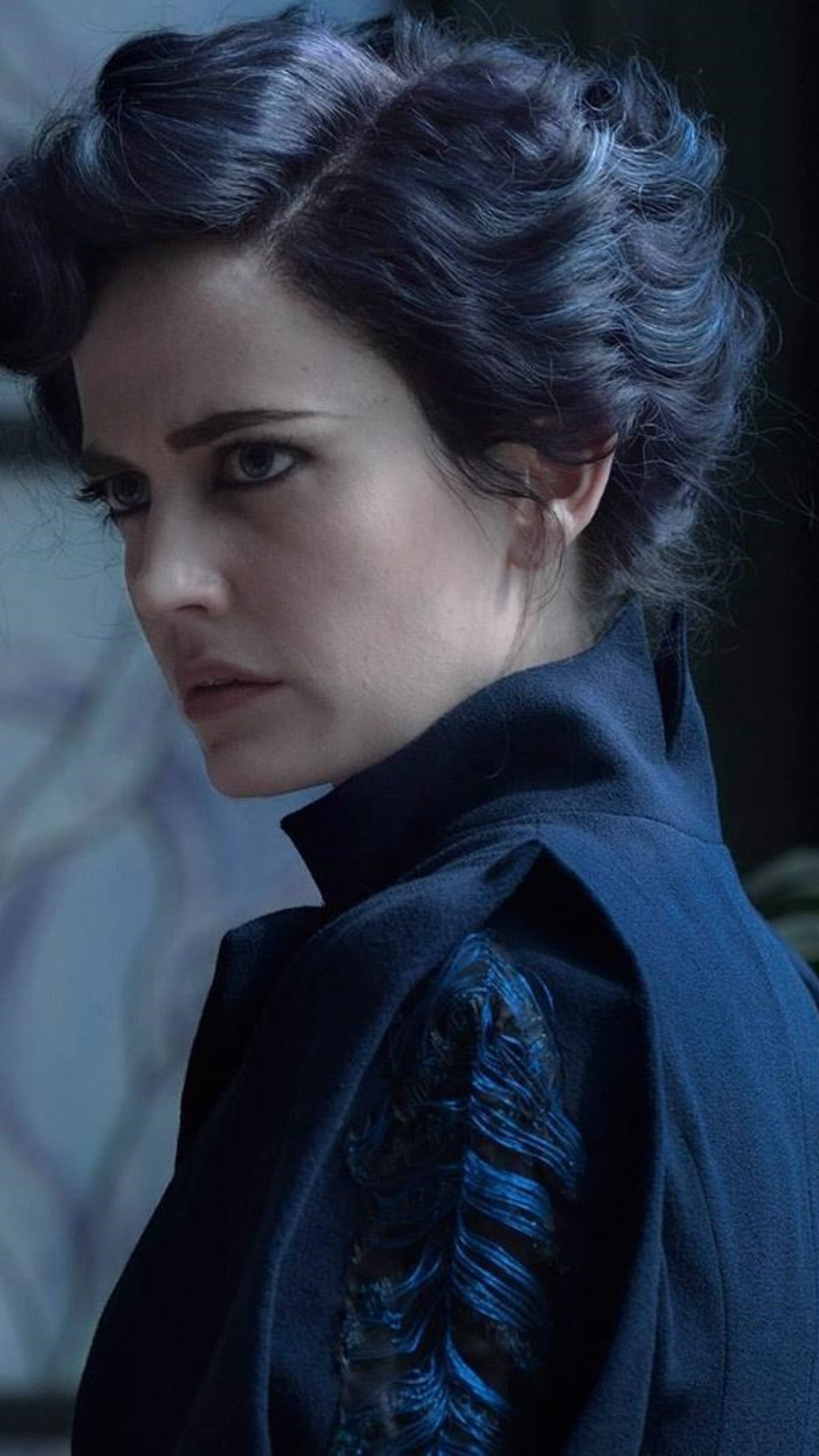 Eva Green, Miss Peregrine's Home for Peculiar Children, Sony Xperia wallpapers, HD visuals, 2160x3840 4K Phone