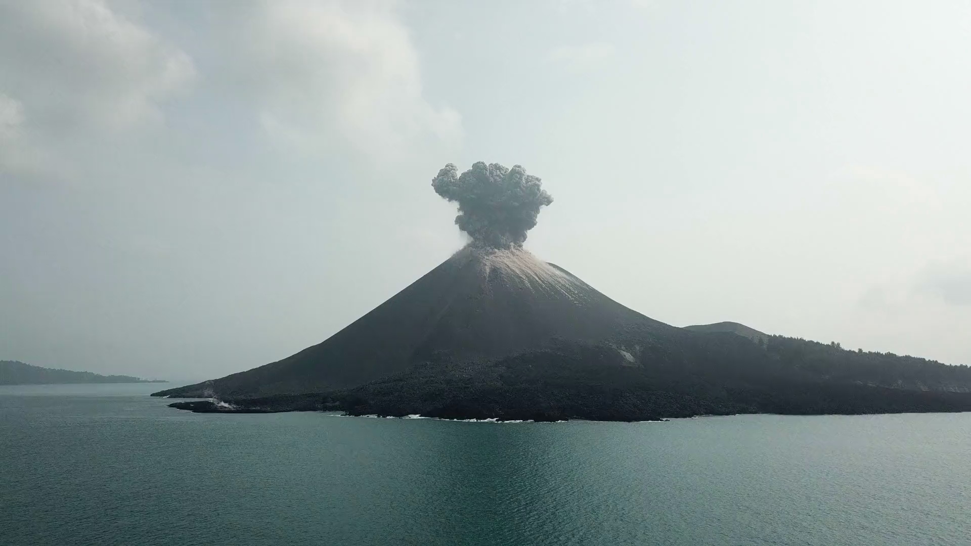Krakatoa Island, Earth uncut TV, Anak Krakatau volcano, Explore nature, 1920x1080 Full HD Desktop