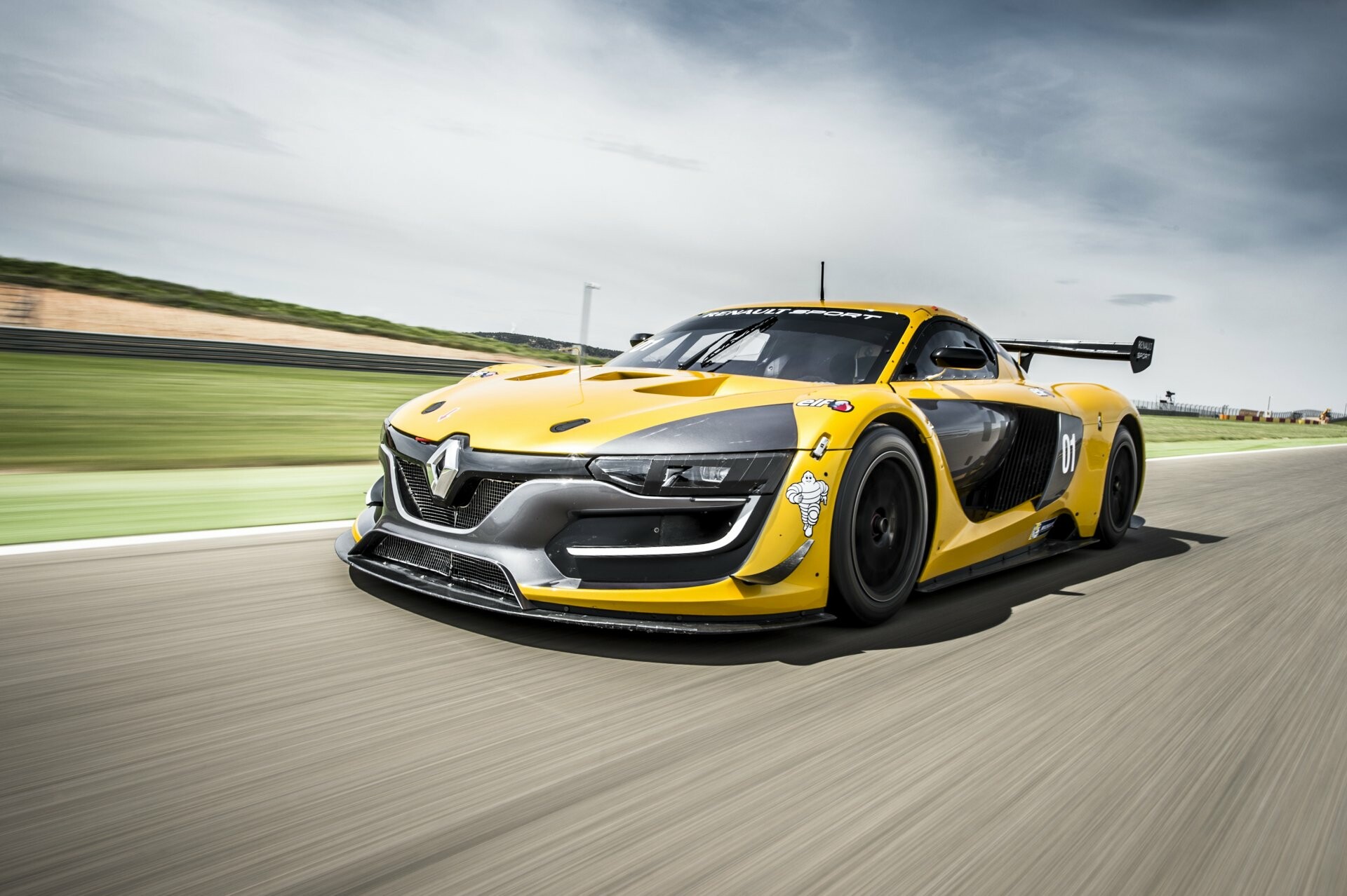 Renault: Renault R.S.01, Dallara-developed carbon fiber chassis and the 3.8-litre twin-turbo V6. 1920x1280 HD Wallpaper.