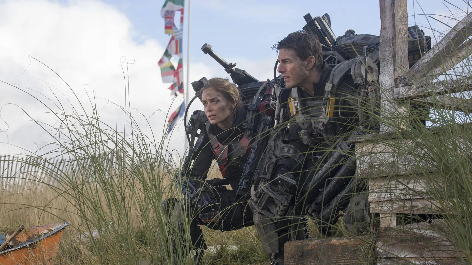 Edge of Tomorrow: Vrataski training Cage to excel in combat, Military person, Squad. 1920x1080 Full HD Background.