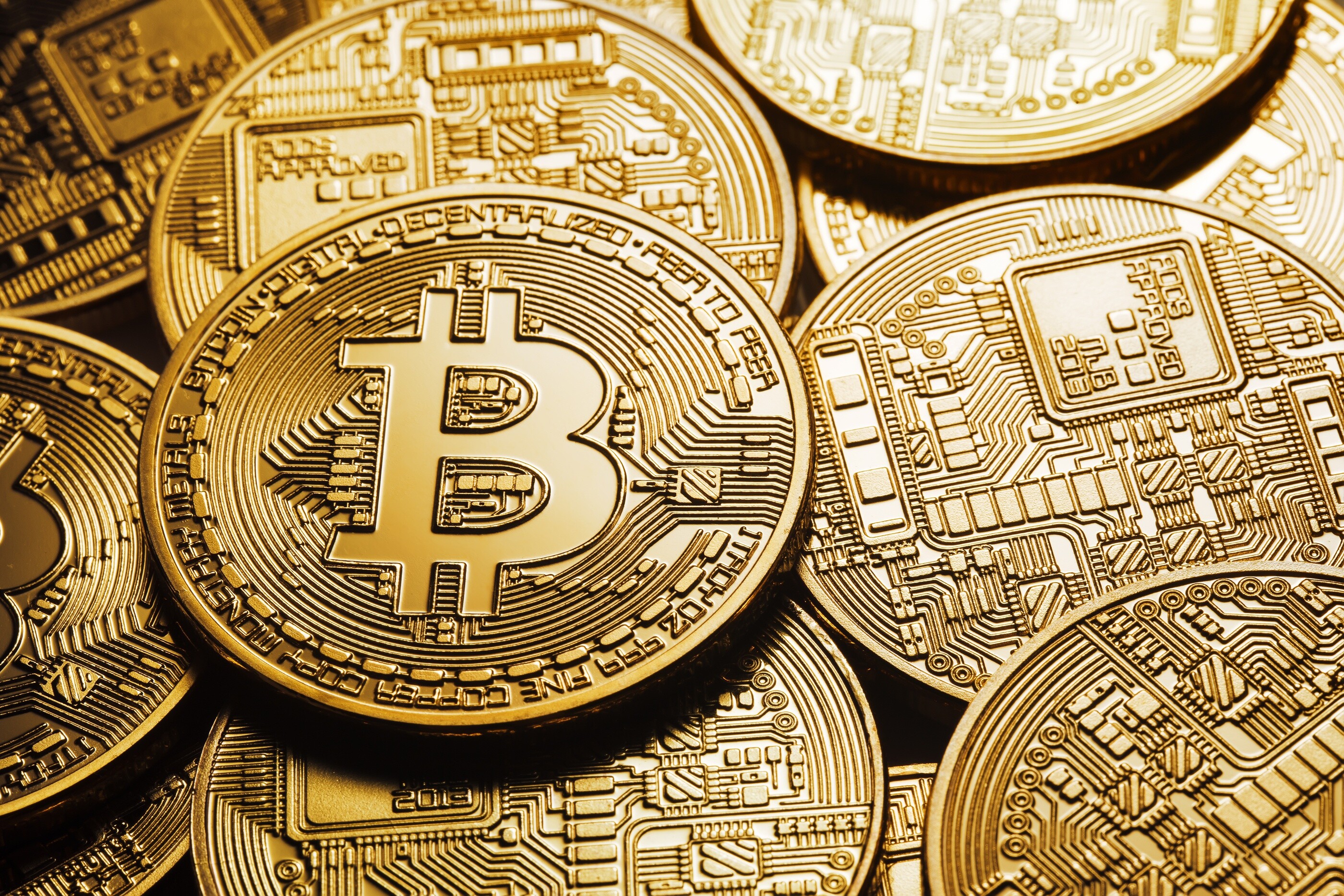 Cryptocurrency: Bitcoin, Currency, Coin, Satoshi Nakamoto. 2800x1870 HD Background.