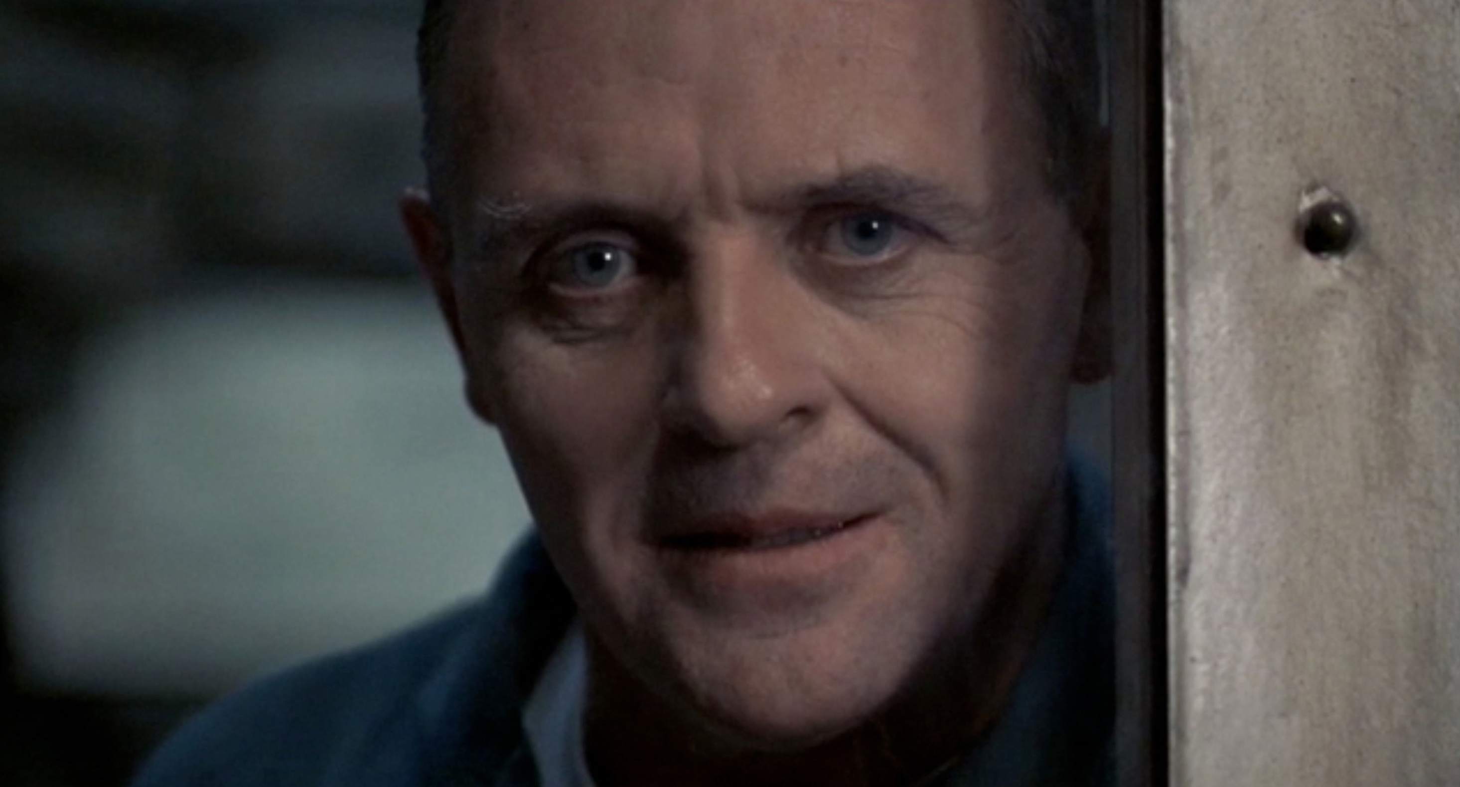 Hannibal Lecter joke, Hilarious movie moment, Thrilling Silence of the Lambs, Bloody jokes, 2930x1580 HD Desktop