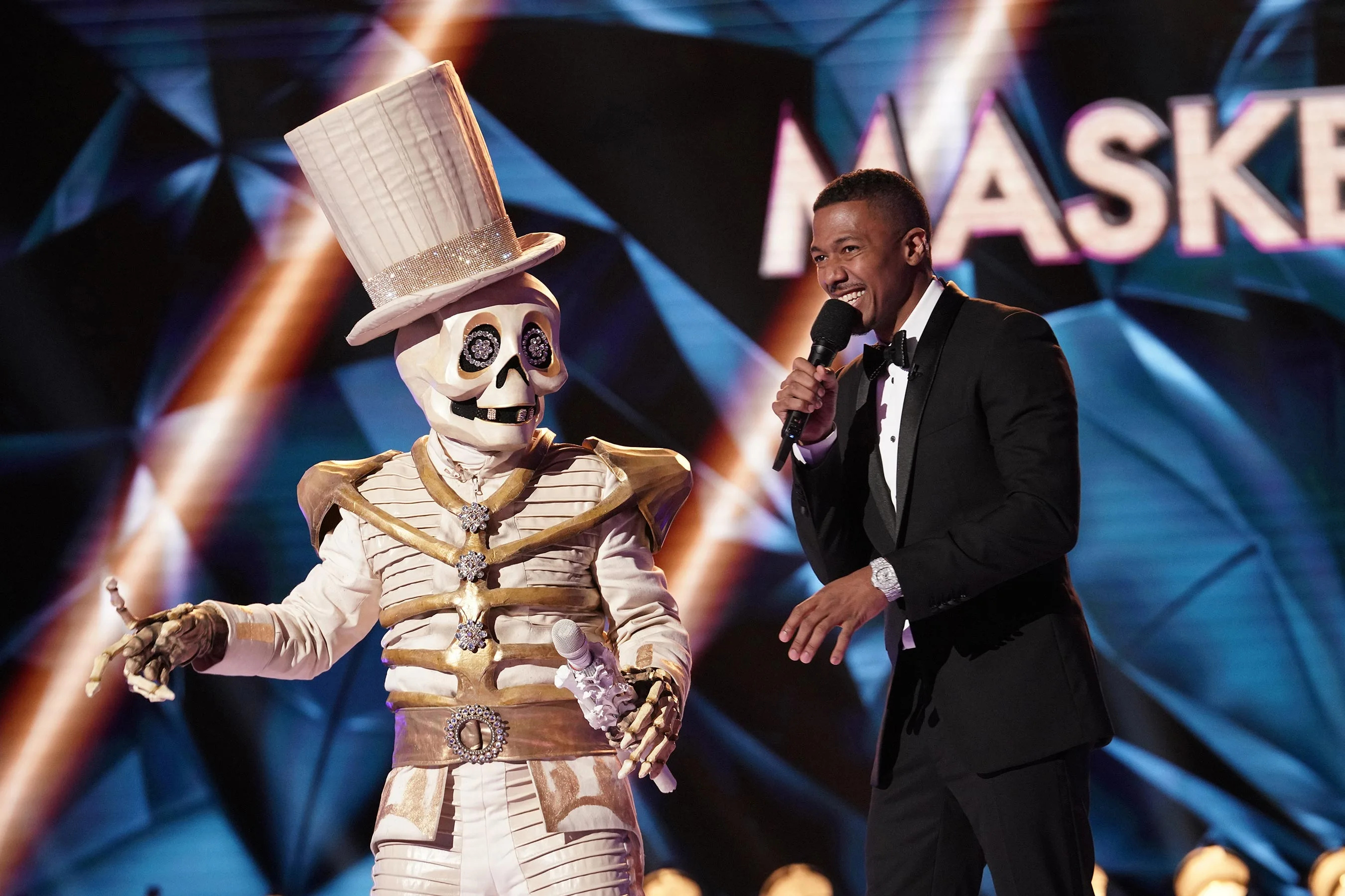 The Masked Singer ratings, Wednesday variety show, Viewer favorite, Highly watched, 2700x1800 HD Desktop