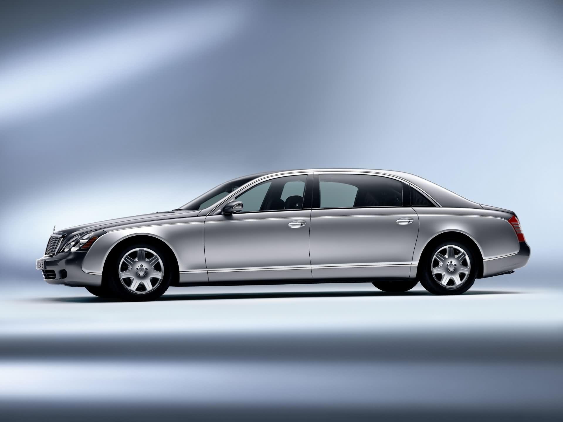 Mercedes-Benz Maybach 62S, Exquisite luxury, Opulent interiors, Prestigious brand, 1920x1440 HD Desktop