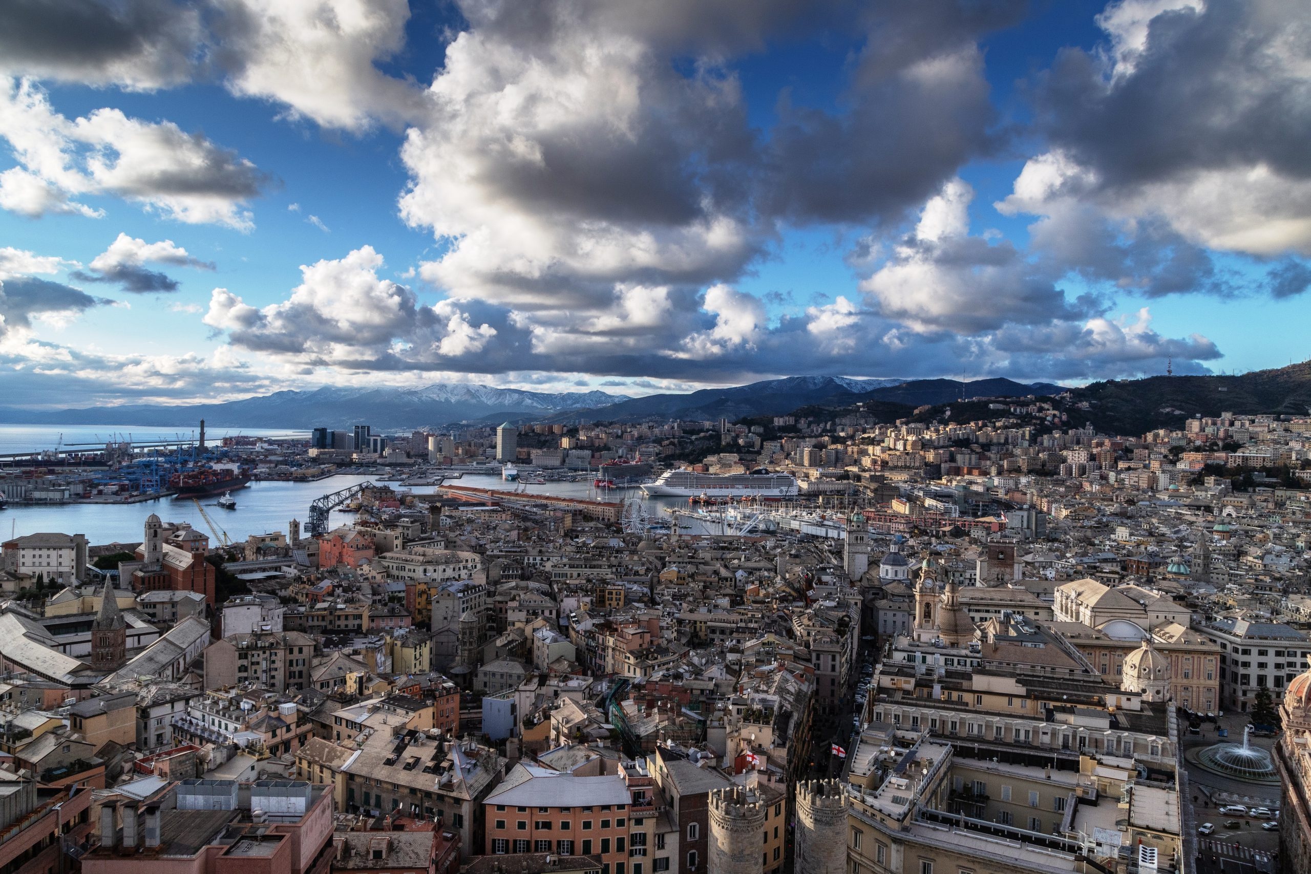 Genova Italy, Spotlight on, IBTM events, 2560x1710 HD Desktop