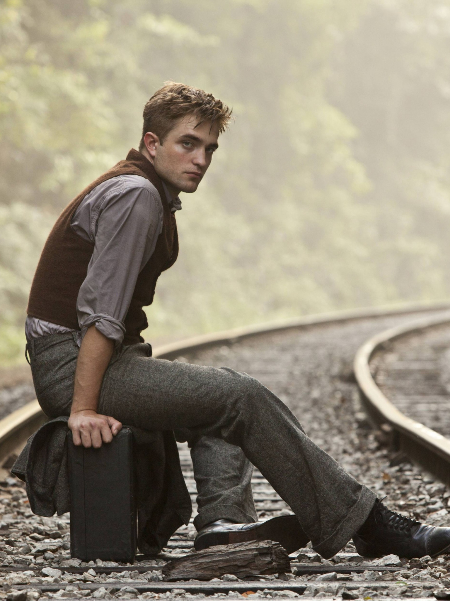 Water for Elephants, Download wallpaper, Jacob Robert picture, Mobile and tablet, 1540x2050 HD Phone