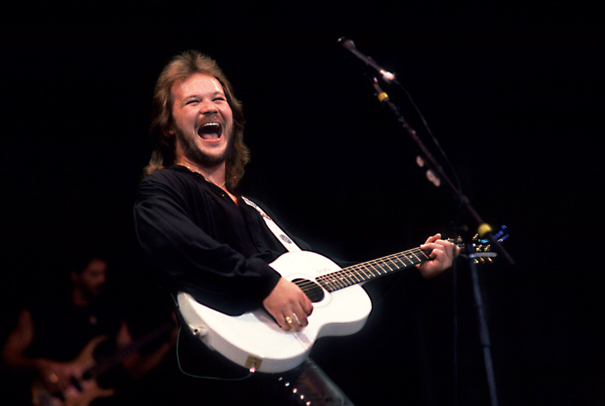 Who is Travis Tritt and what is his net worth? | The Sun 2500x1680