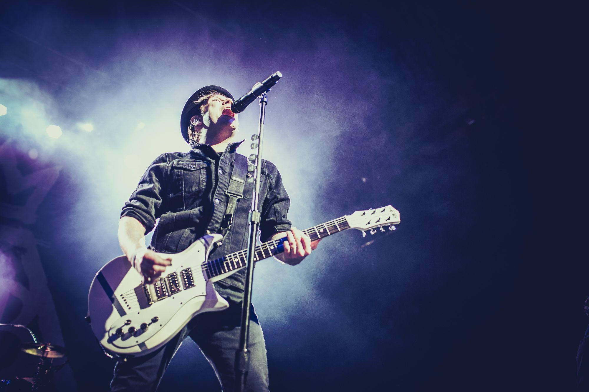 Fall Out Boy, Music icons, Band logo, Creative wallpapers, 2000x1340 HD Desktop
