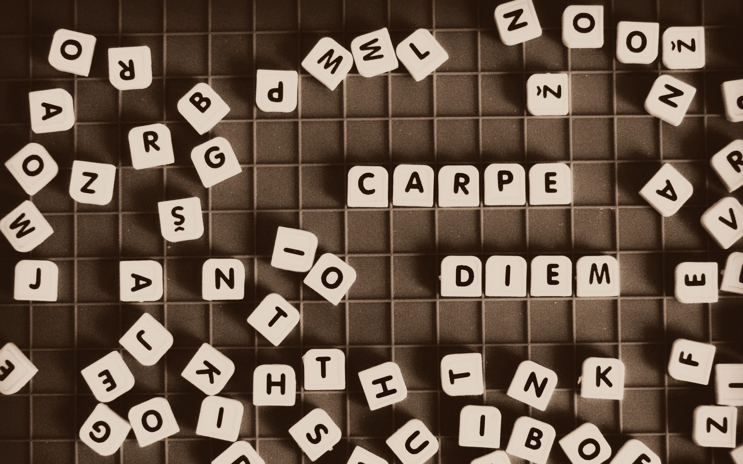 Scrabble: Carpe diem, A Latin aphorism that is usually translated as "seize the day", Open and closed board. 2560x1600 HD Wallpaper.