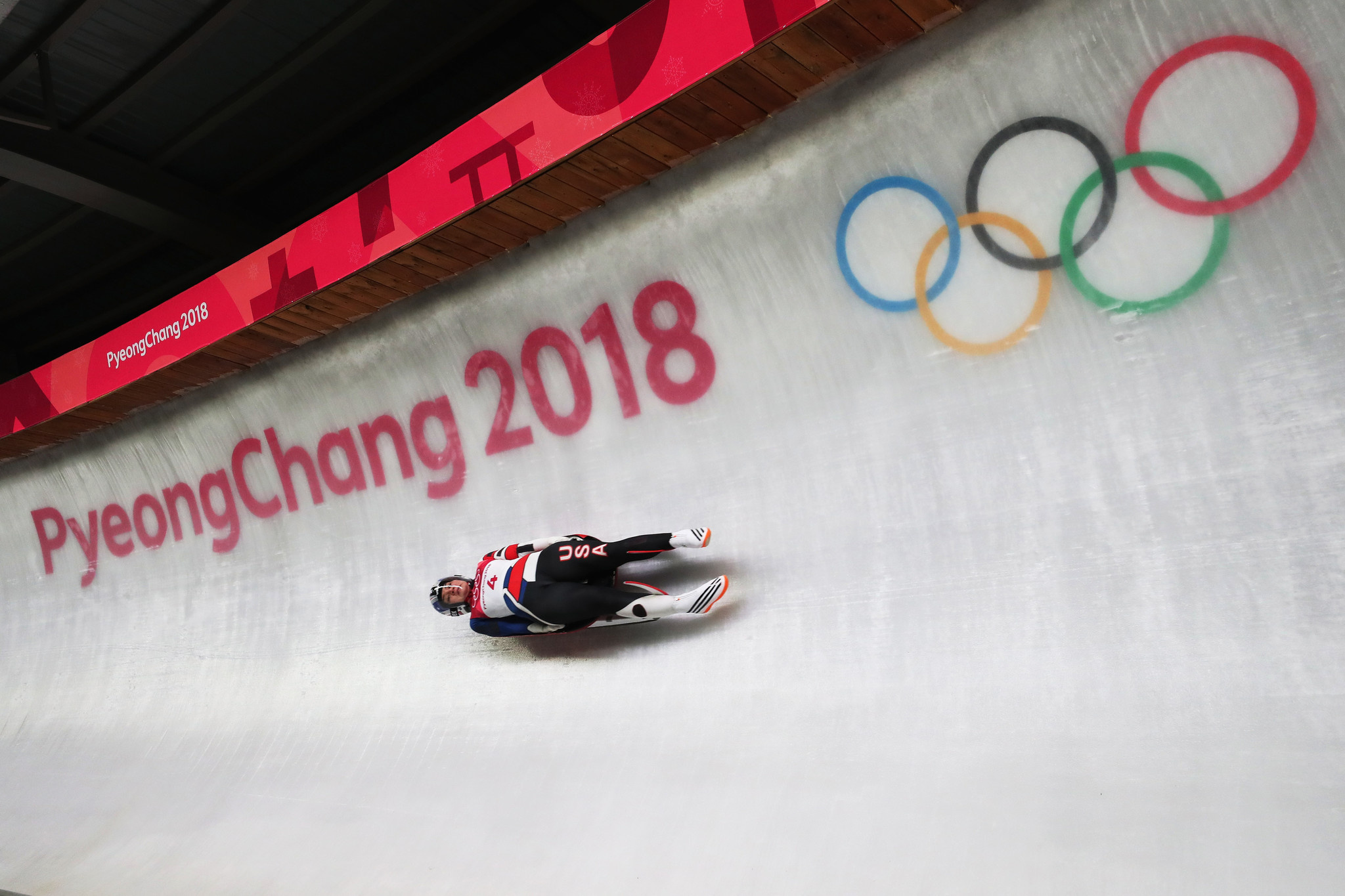 Luge: Summer Britcher during the women's singles at the 2018 Winter Olympics. 2050x1370 HD Background.