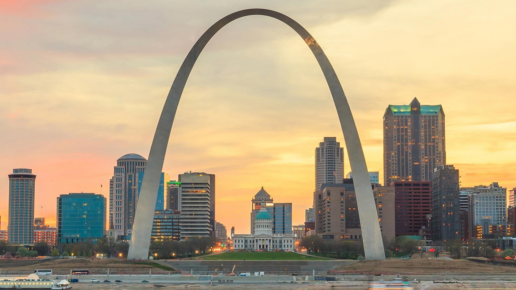 St. Louis travels, St louis backgrounds, Urban skyline, Historical landmarks, 2050x1160 HD Desktop