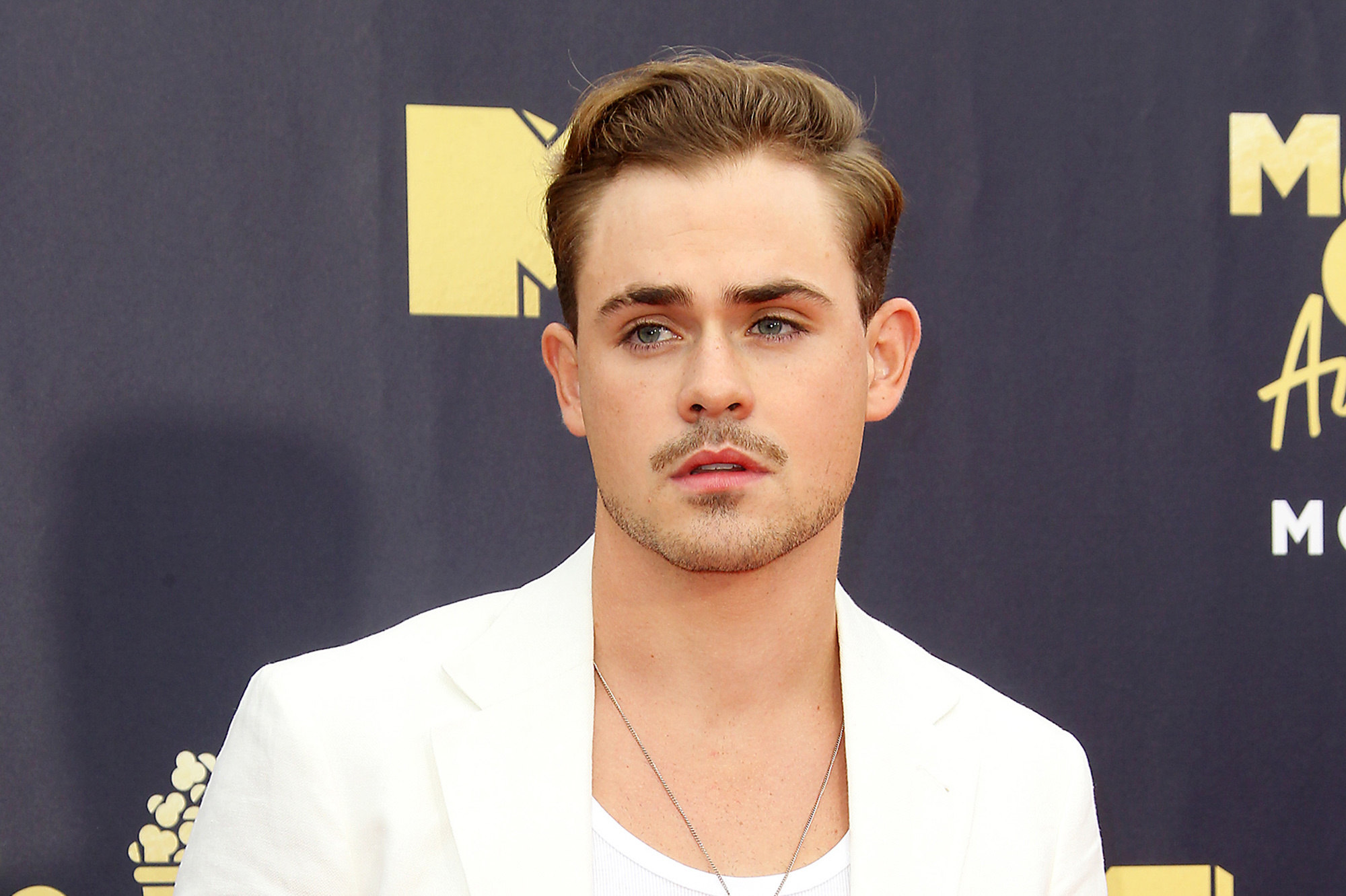 Dacre Montgomery TV shows, Stranger Things actor, Rising star, Hollywood career, 2000x1340 HD Desktop