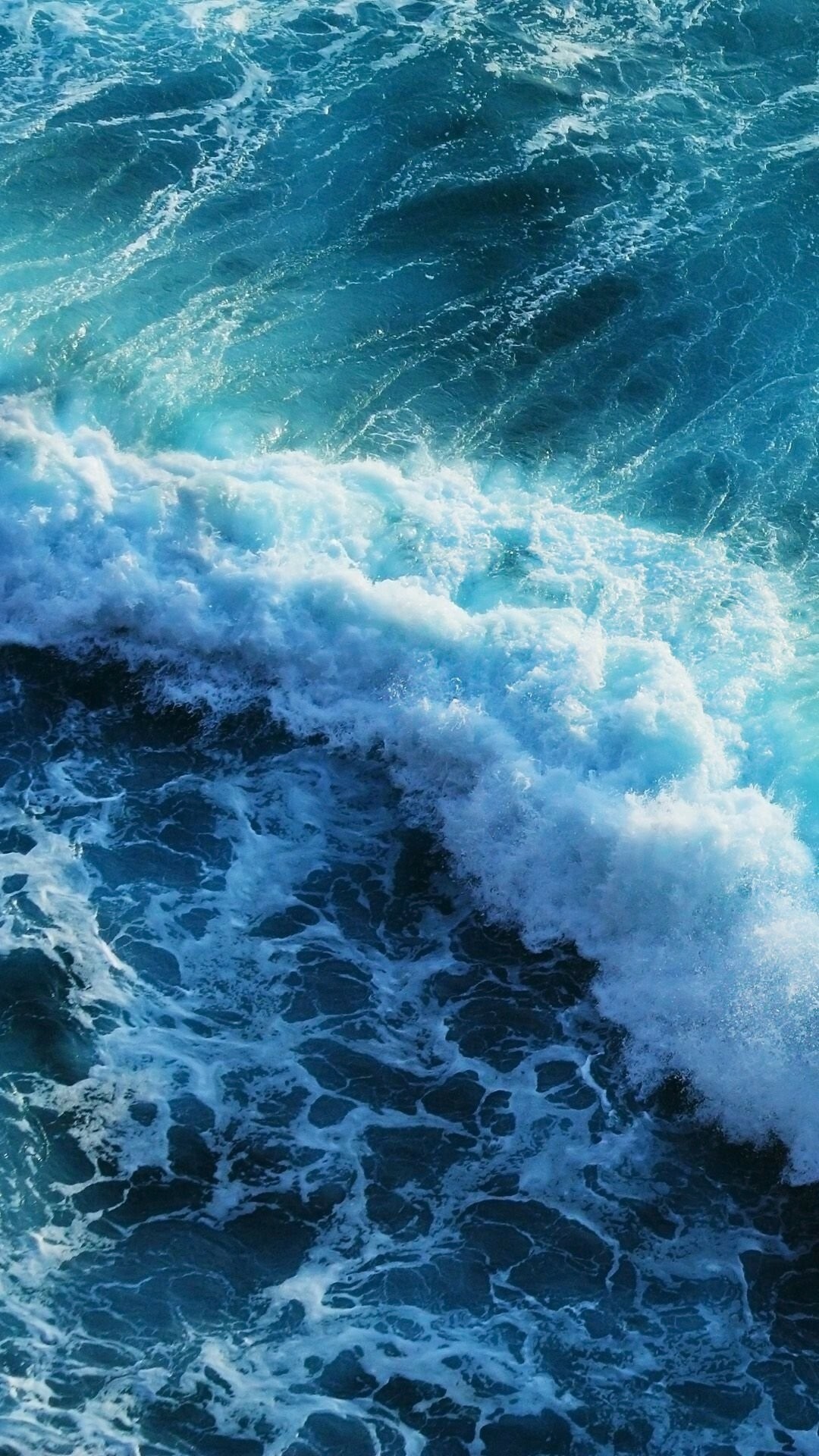 Ocean: The average depth is 12,100 feet, Natural environment. 1080x1920 Full HD Background.
