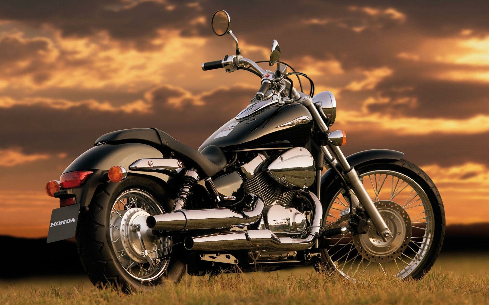 Honda Shadow: A cruiser-type motorcycle, The world's largest motorcycle manufacturer since 1959. 1920x1200 HD Background.