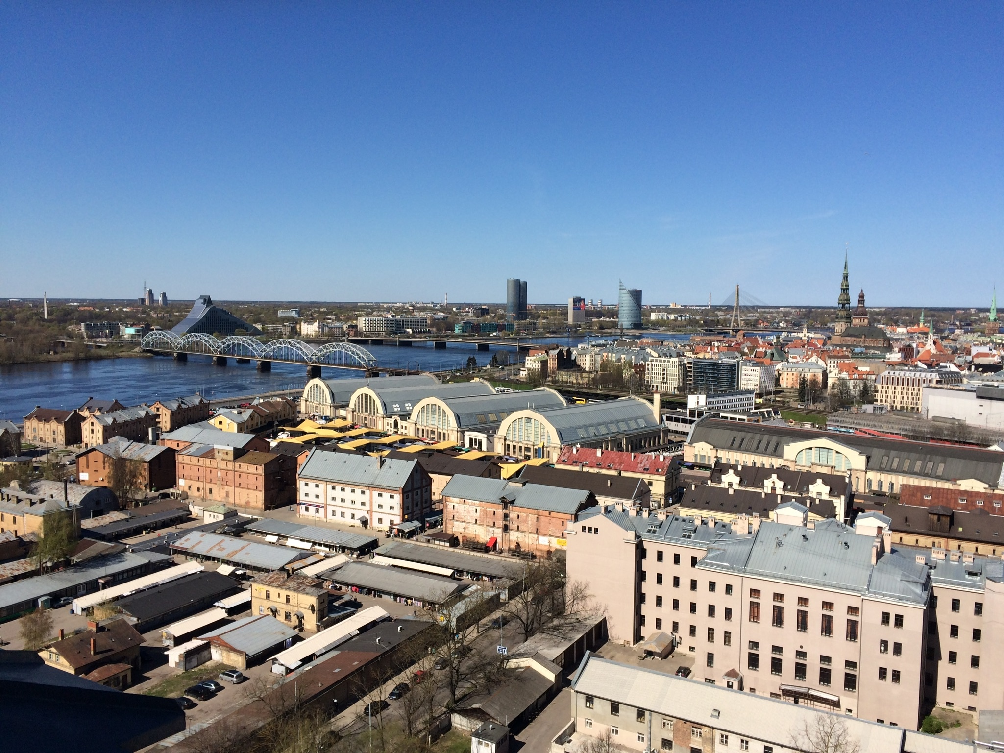 Riga, Latvia, Weekend trip, Pleasant city, 2050x1540 HD Desktop