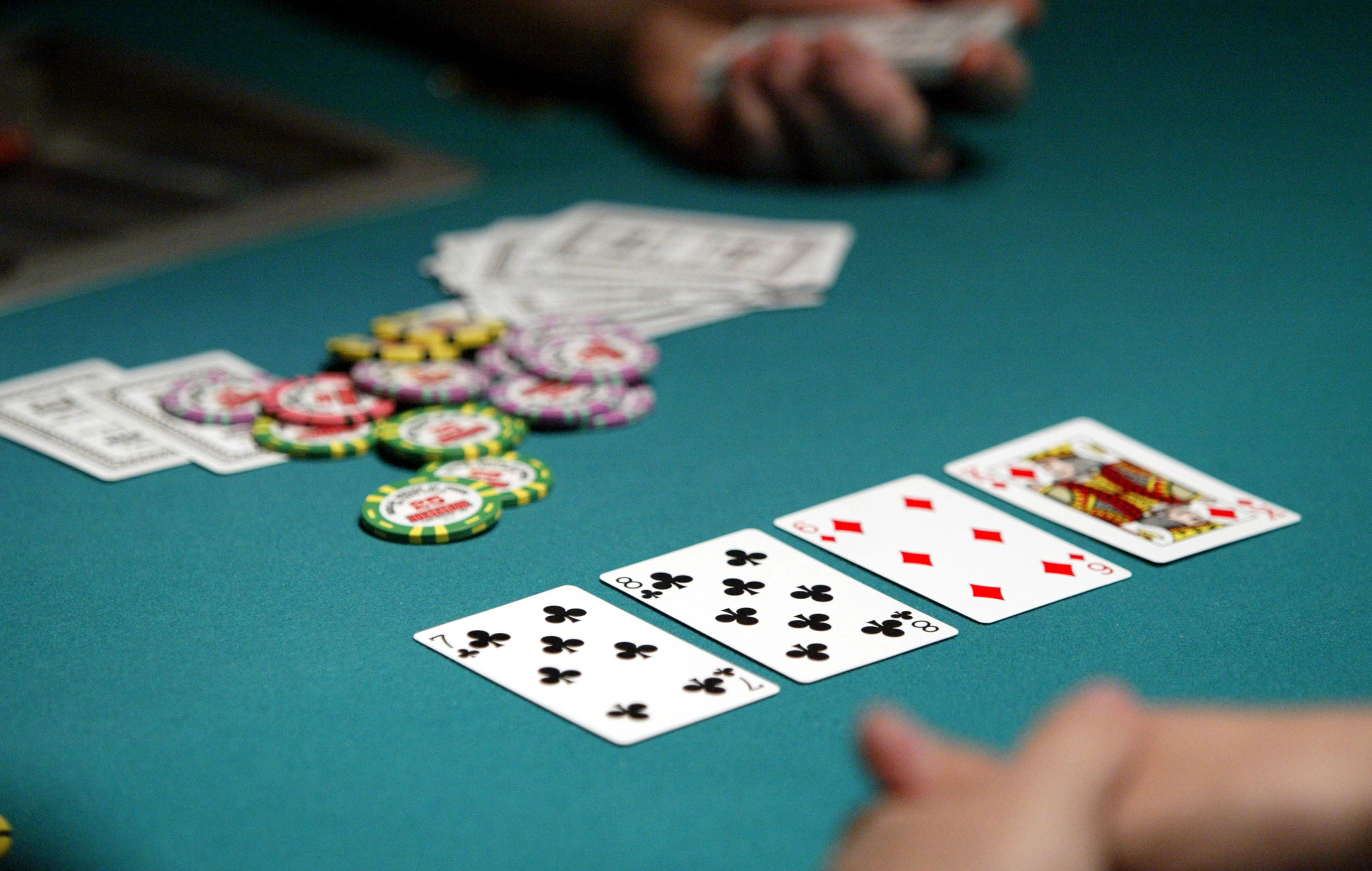 Poker: Hands, Ranking, Showdown, Chips, Gambling. 3000x1910 HD Background.
