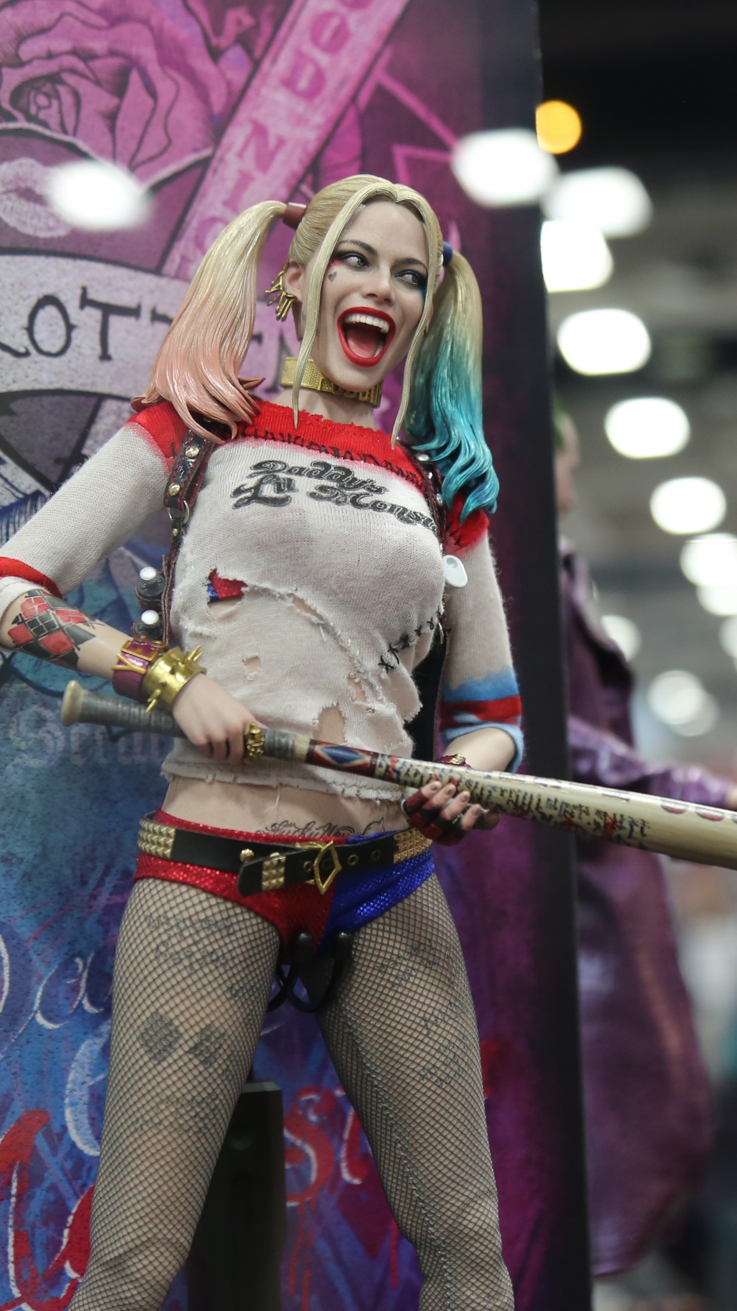 Margot Robbie: Harley Quinn, Suicide Squad, Supervillain. 1440x2560 HD Wallpaper.