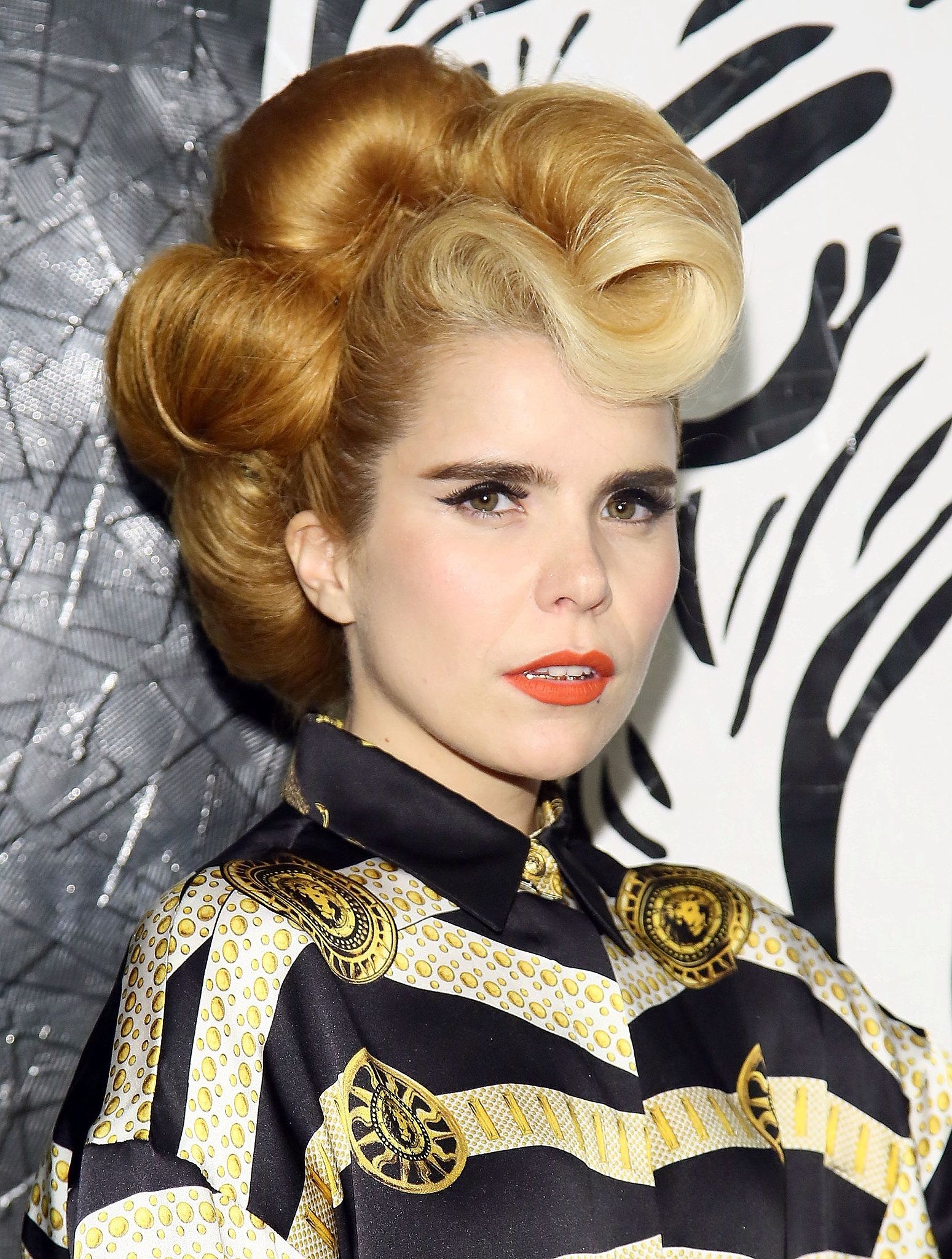 Paloma Faith, Versace party, Amazing hairstyles, Cool hairstyles, 1550x2050 HD Handy