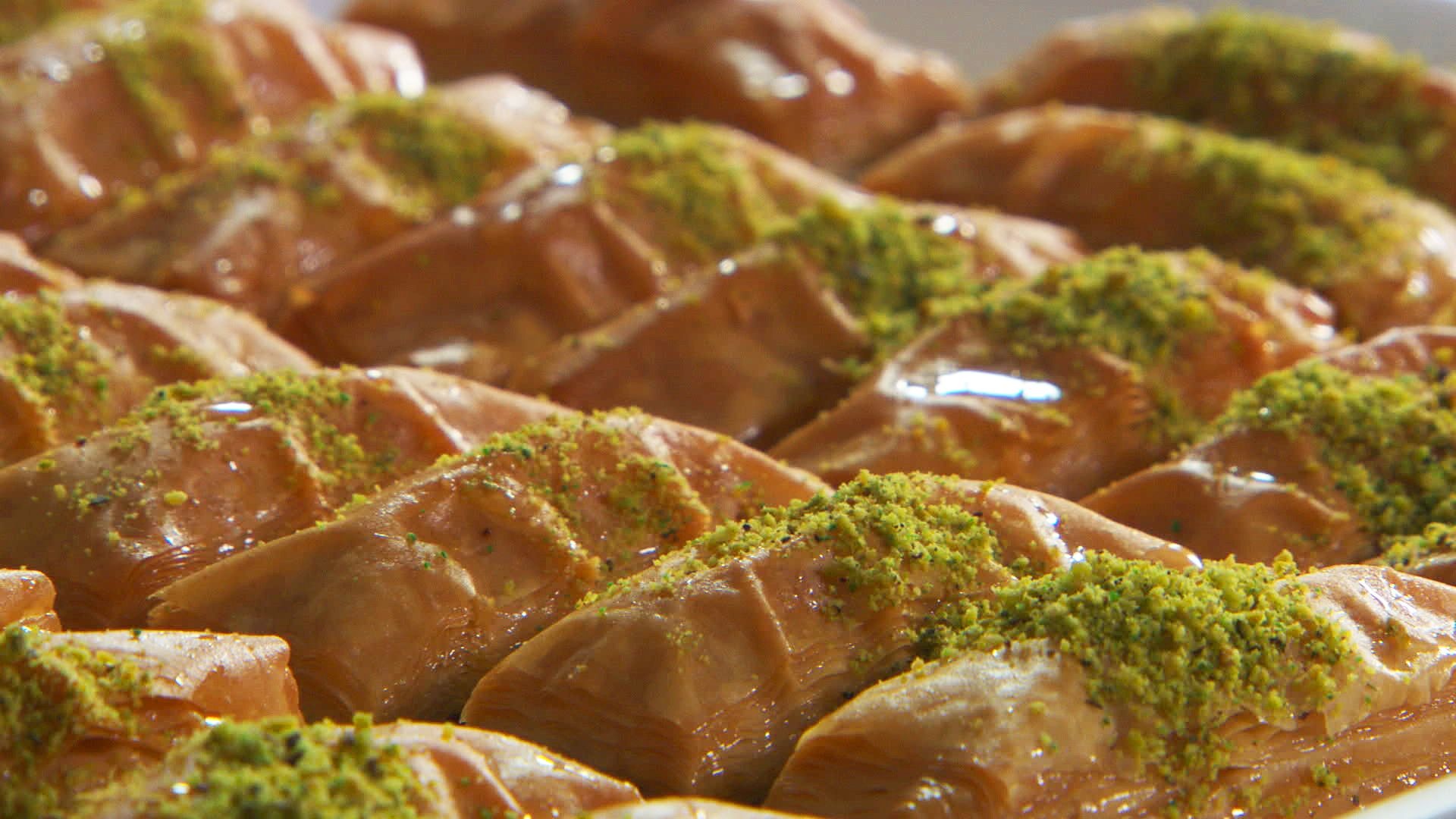 Baklava: Found in Middle Eastern and Mediterranean restaurants and bakeries. 1920x1080 Full HD Wallpaper.