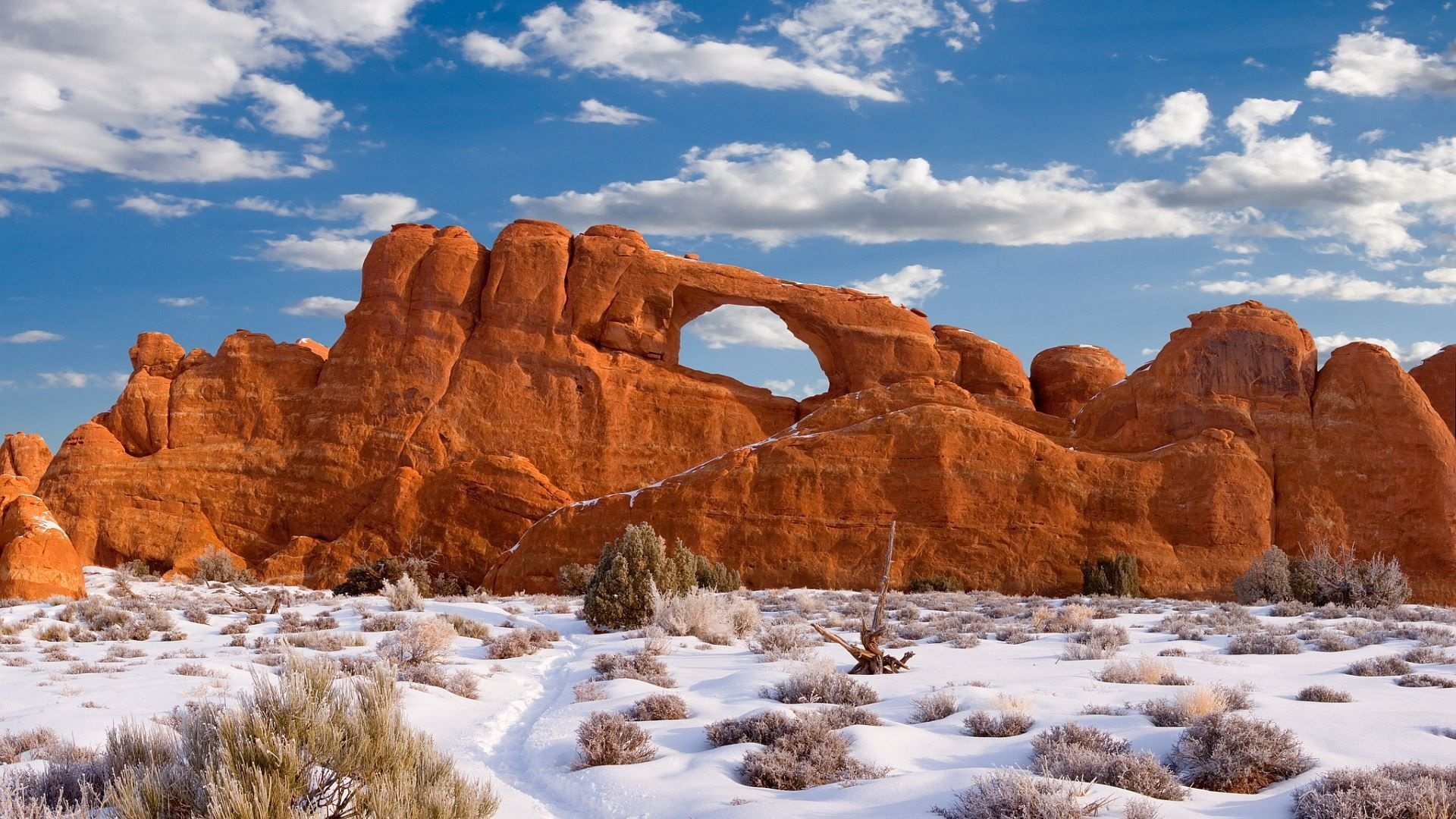 Snowy desert, Winter wonders, Utah's national park, Nature's art, 1920x1080 Full HD Desktop