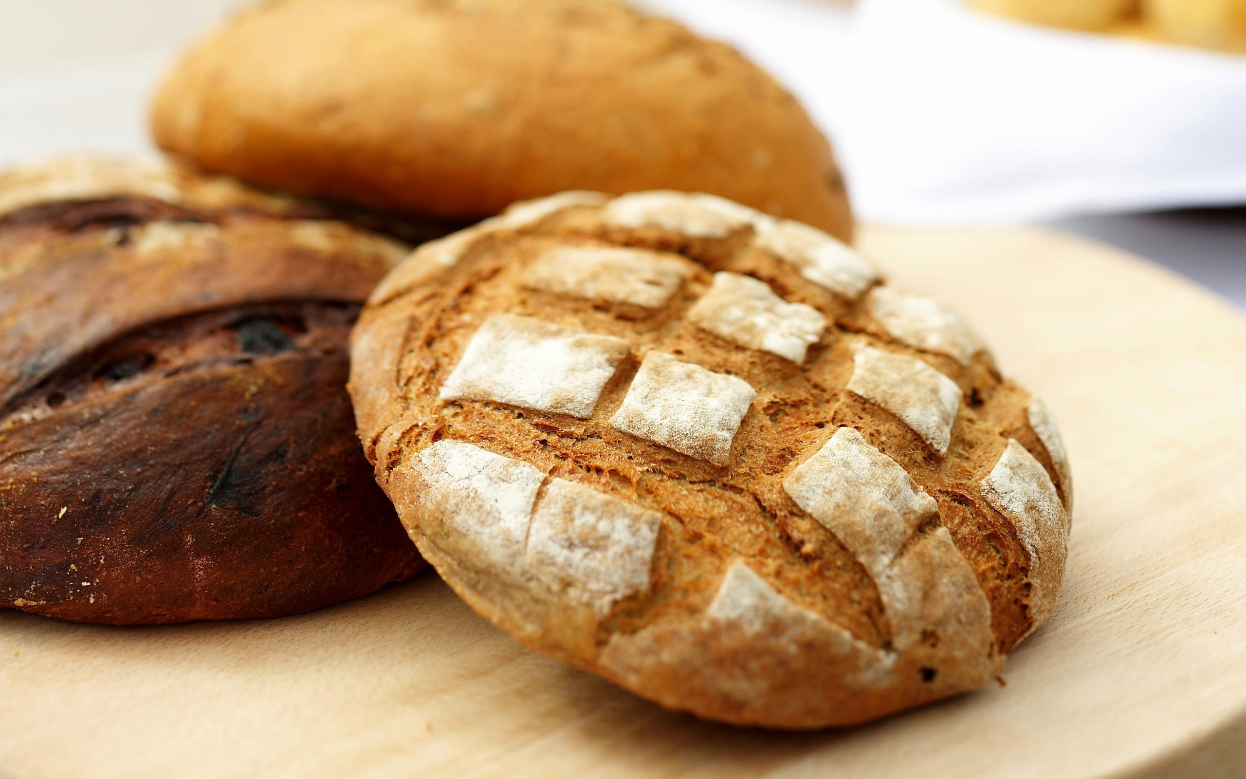 Variety of breads, Delectable selection, Heavenly carbs, Bread lover's paradise, 2560x1600 HD Desktop