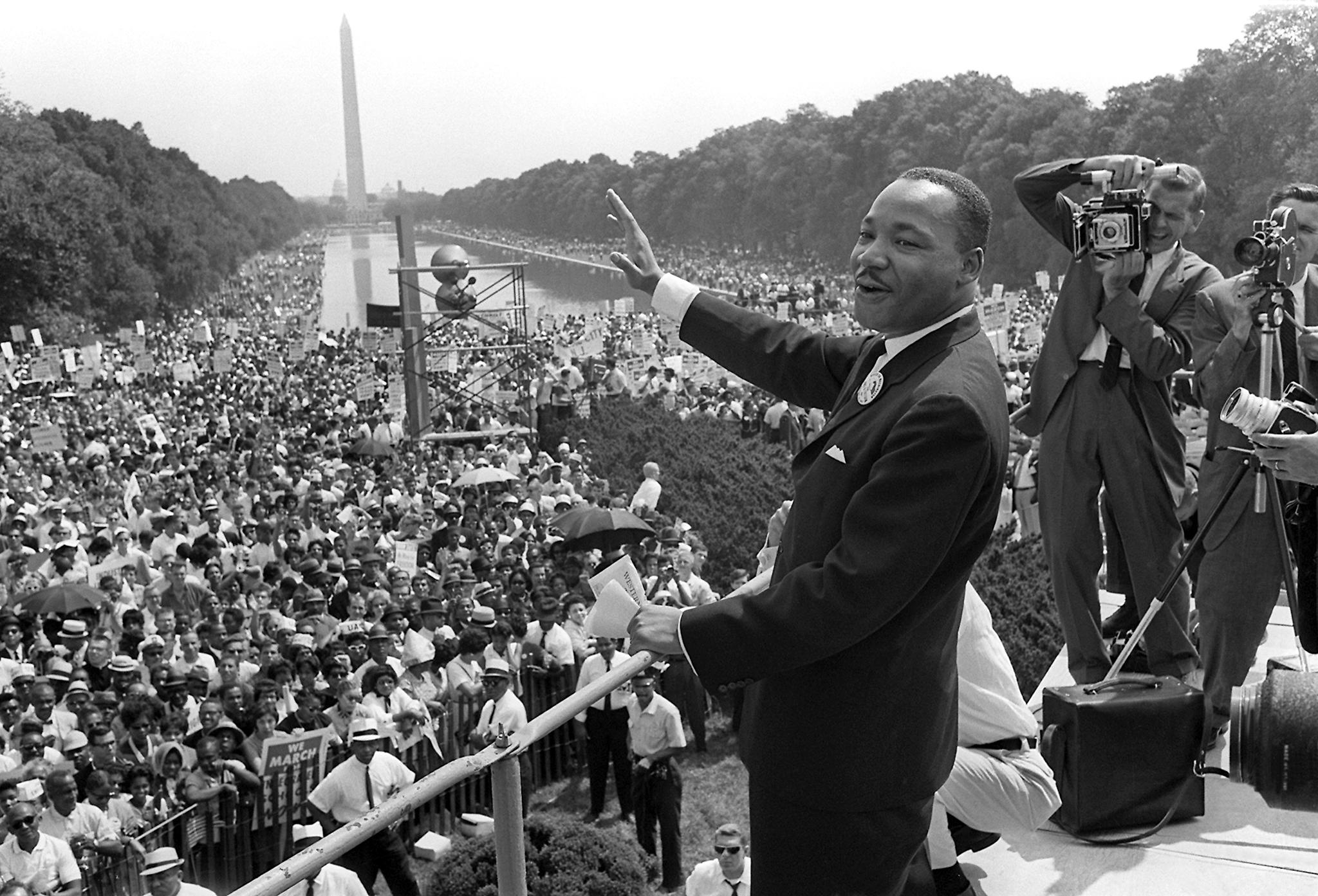 Martin Luther King Jr., Inspirational wallpapers, MLK's influence, Mobile downloads, 2050x1400 HD Desktop