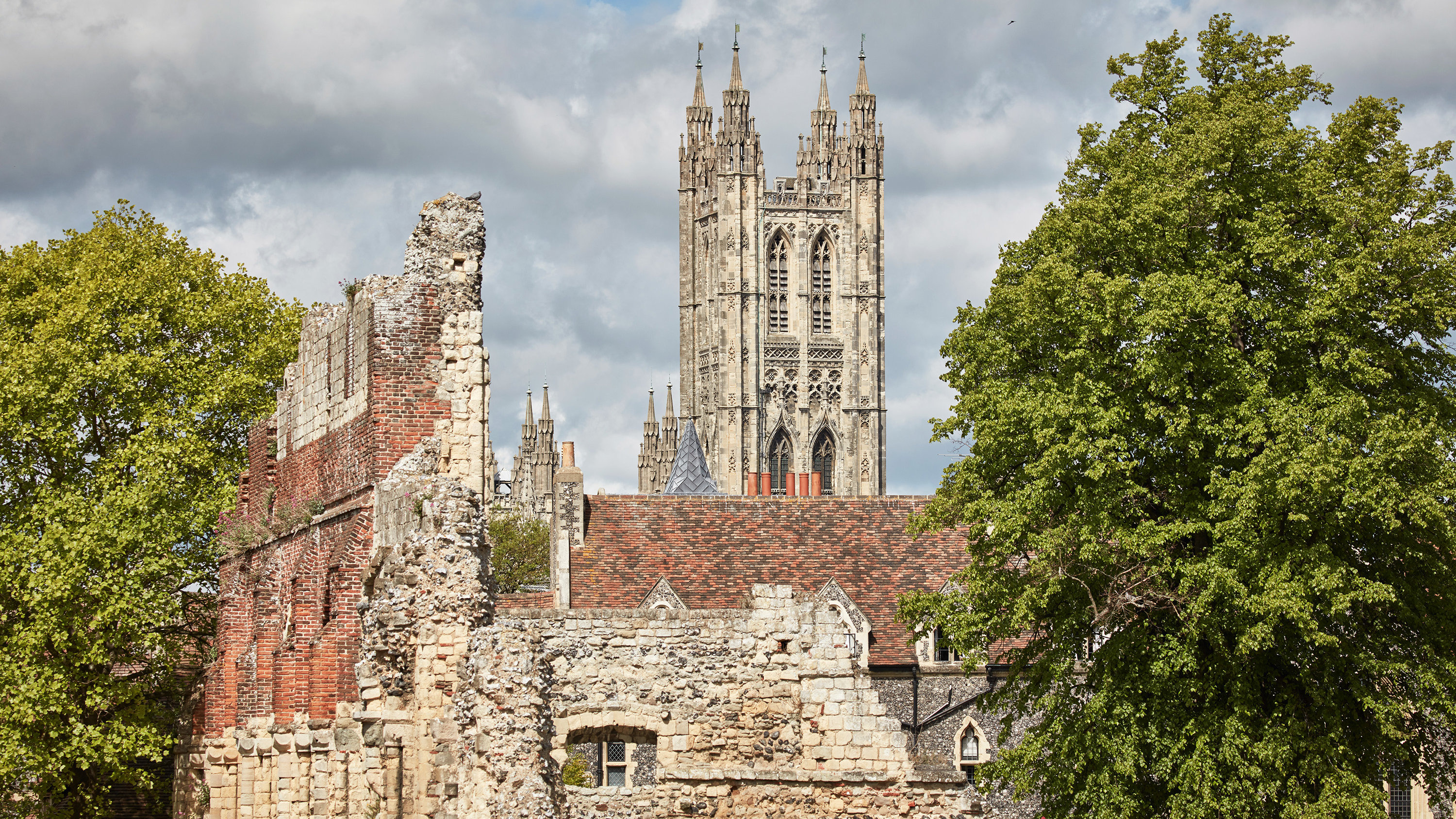 36 hours in Canterbury, England, New York Times, 3000x1690 HD Desktop