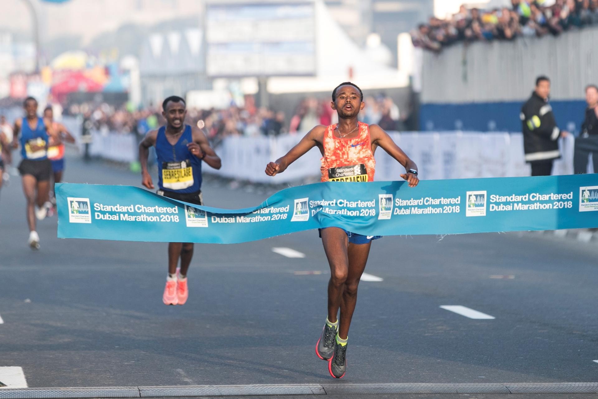 Mosinet Geremew, Dubai marathon domination, Ethiopian winner, Victories in road races, 1920x1280 HD Desktop