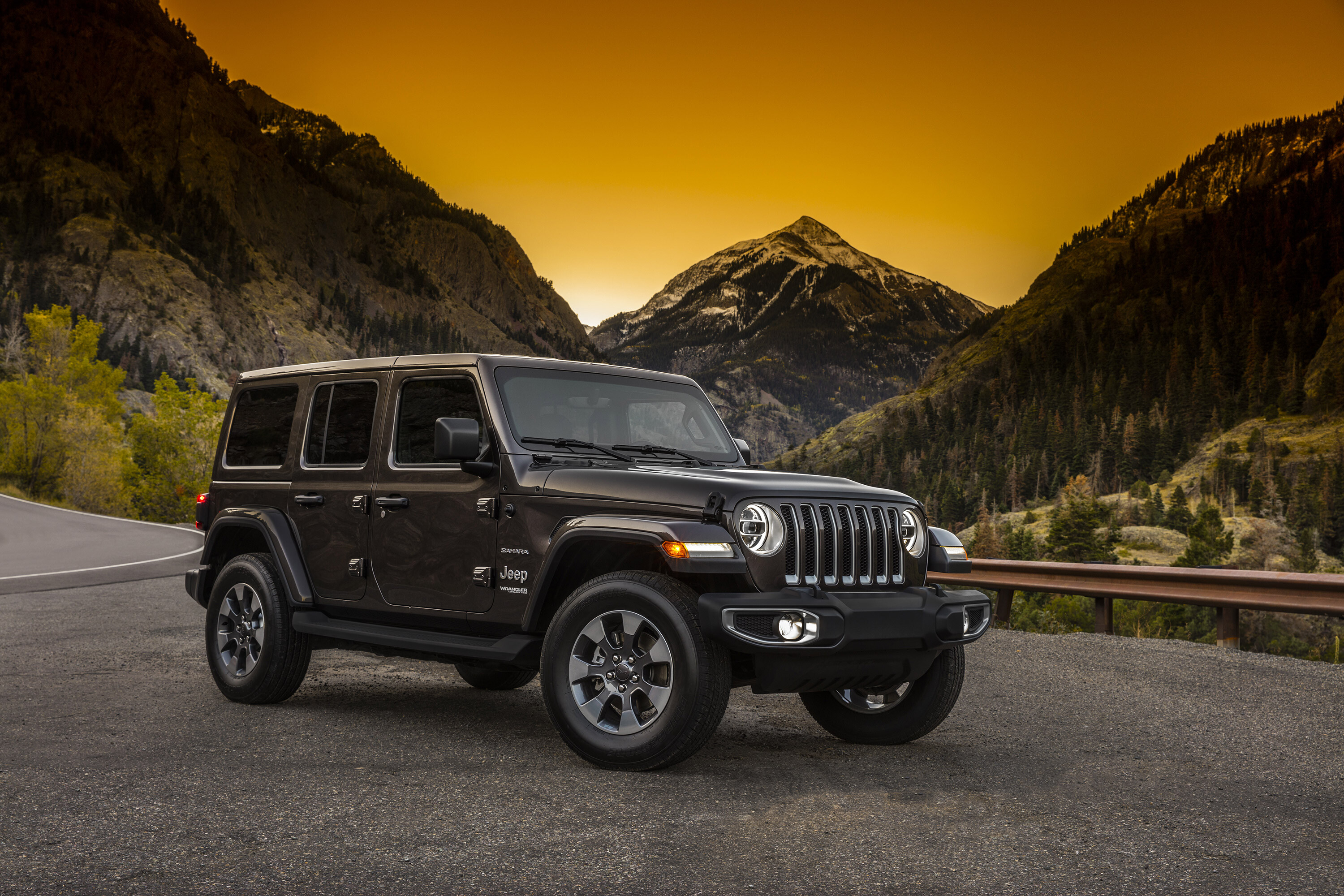 Jeep Wrangler: Unlimited Sahara edition, Has part-time four-wheel drive system. 3000x2000 HD Background.