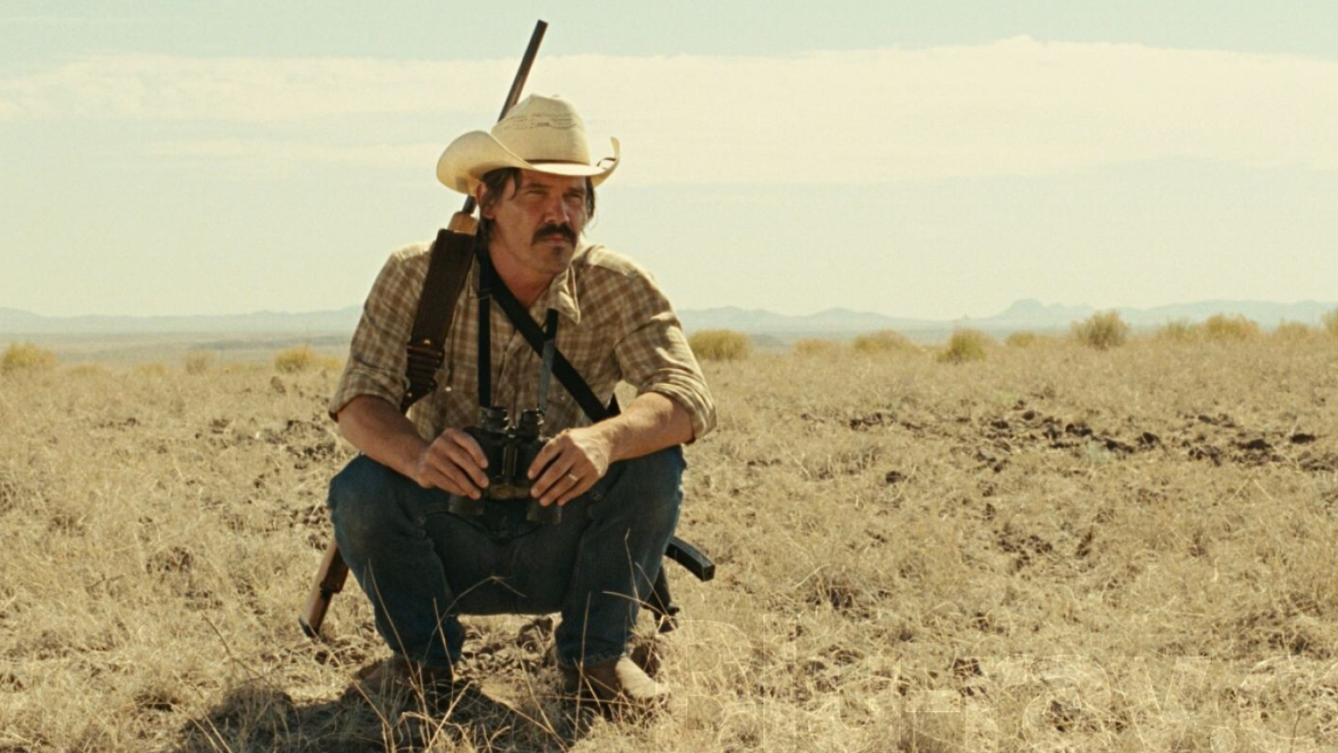 No Country For Old Men (Movie): Josh Brolin as Llewelyn Moss, Best Picture and Best Director at the 80th Academy Awards. 1920x1080 Full HD Background.