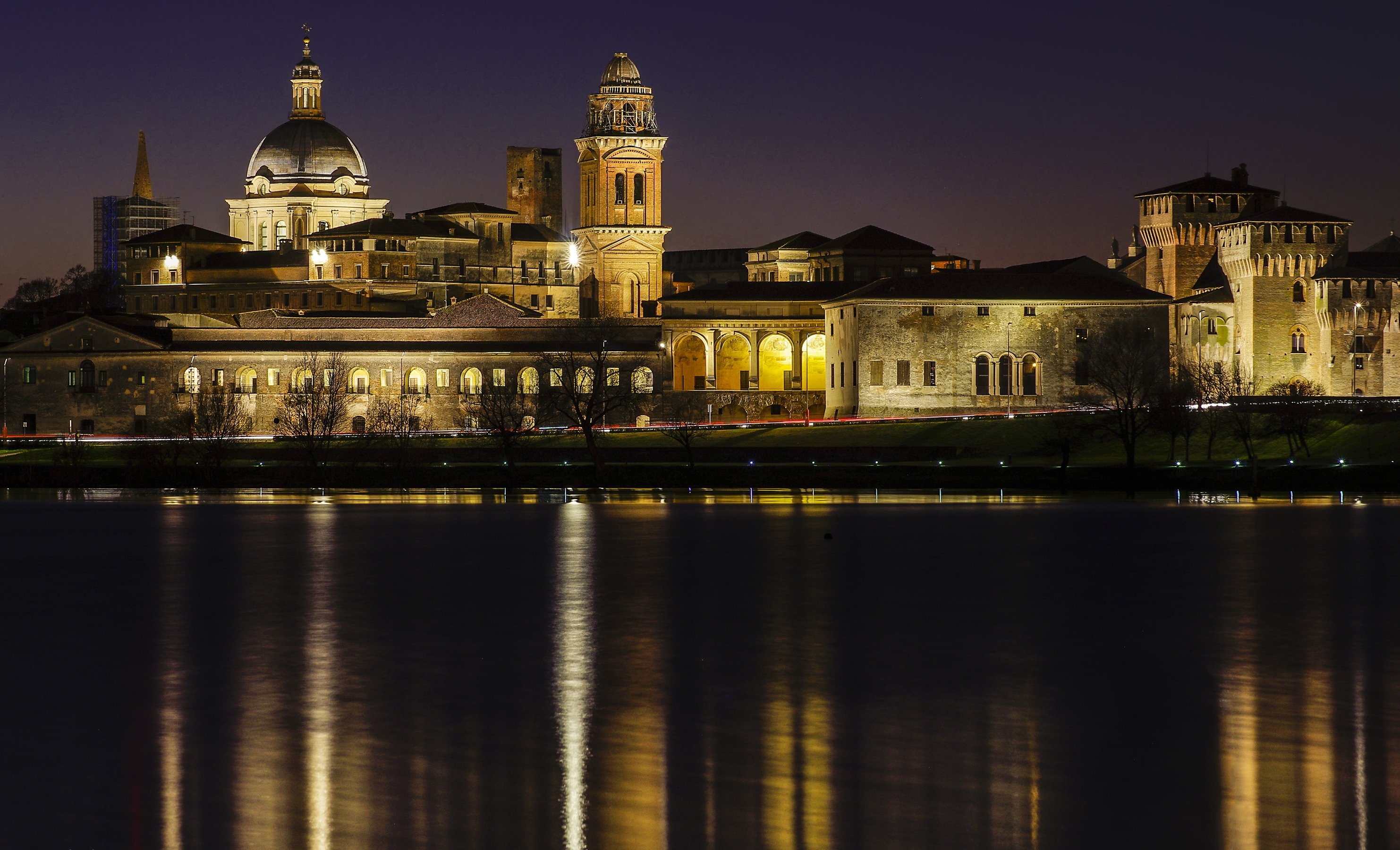 Italian cities, Lombardy landscapes, Night scenes, Desktop wallpapers, 2970x1800 HD Desktop