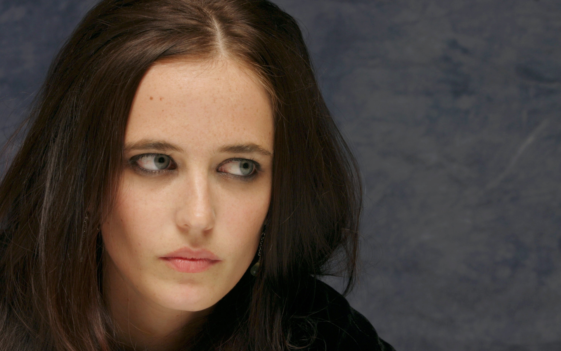Eva Green: Played Vanessa Ives in a horror drama television series, Penny Dreadful. 1920x1200 HD Background.