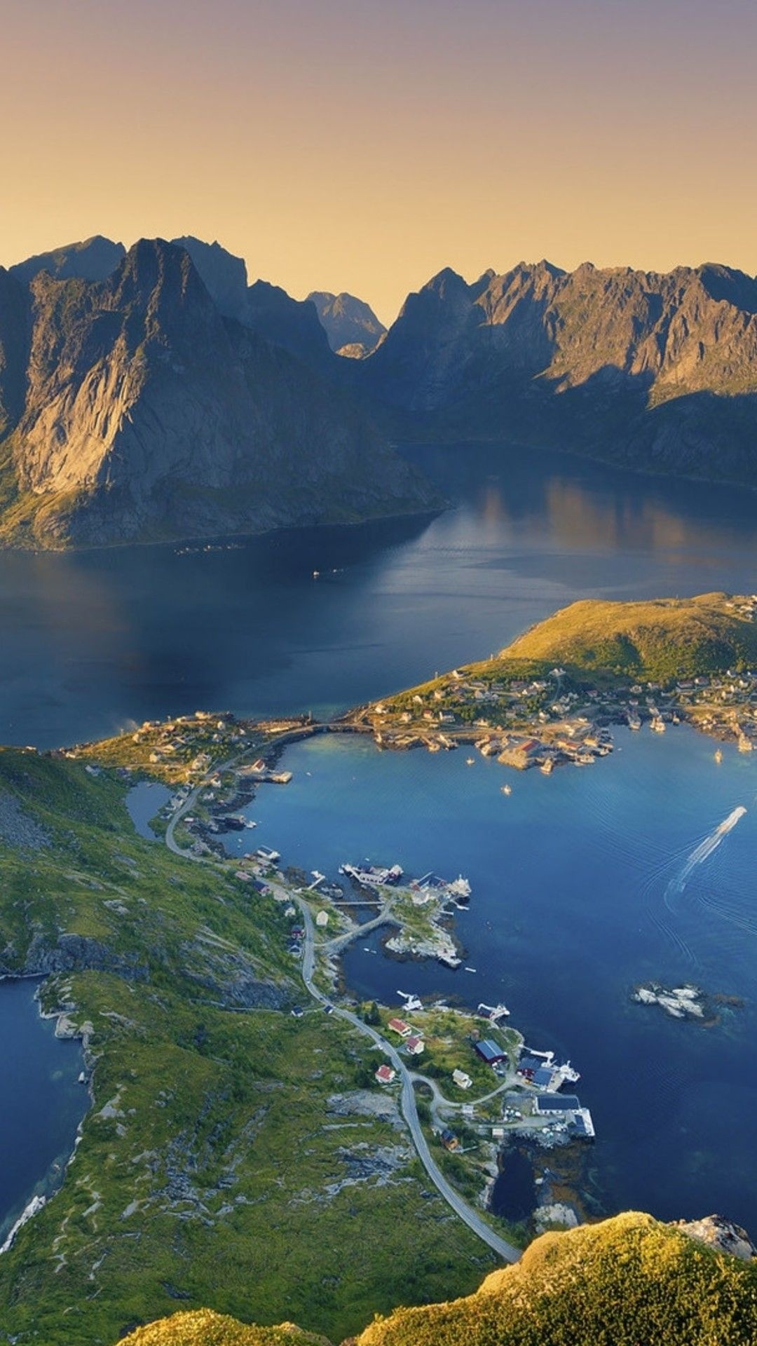 Norway wallpaper 4K, Posted by Michelle Sellers, Breathtaking views, Nature's grandeur, 1080x1920 Full HD Phone