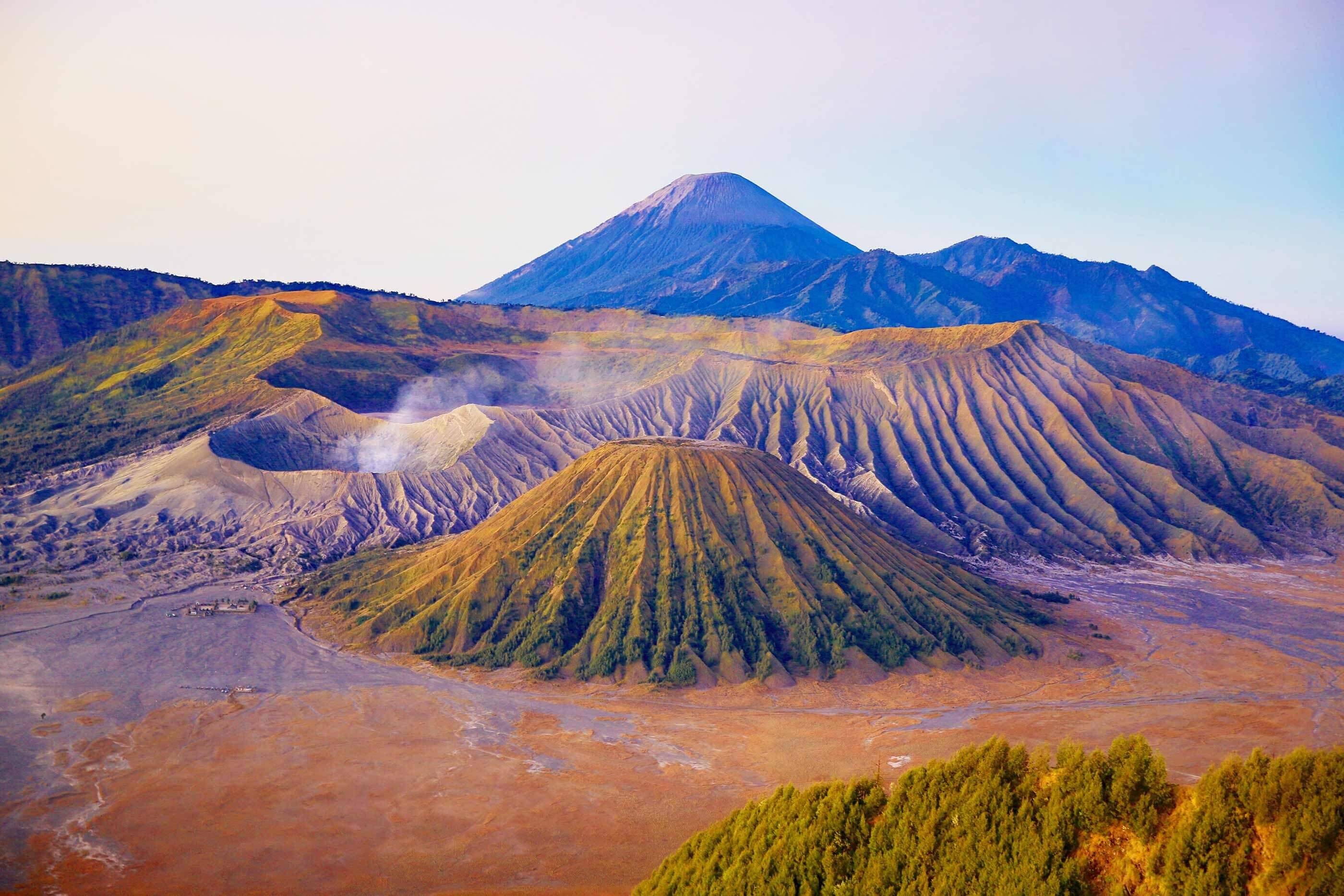 Mount Bromo, Malang Indonesia, Travel destination, Beautiful landscapes, 2800x1870 HD Desktop