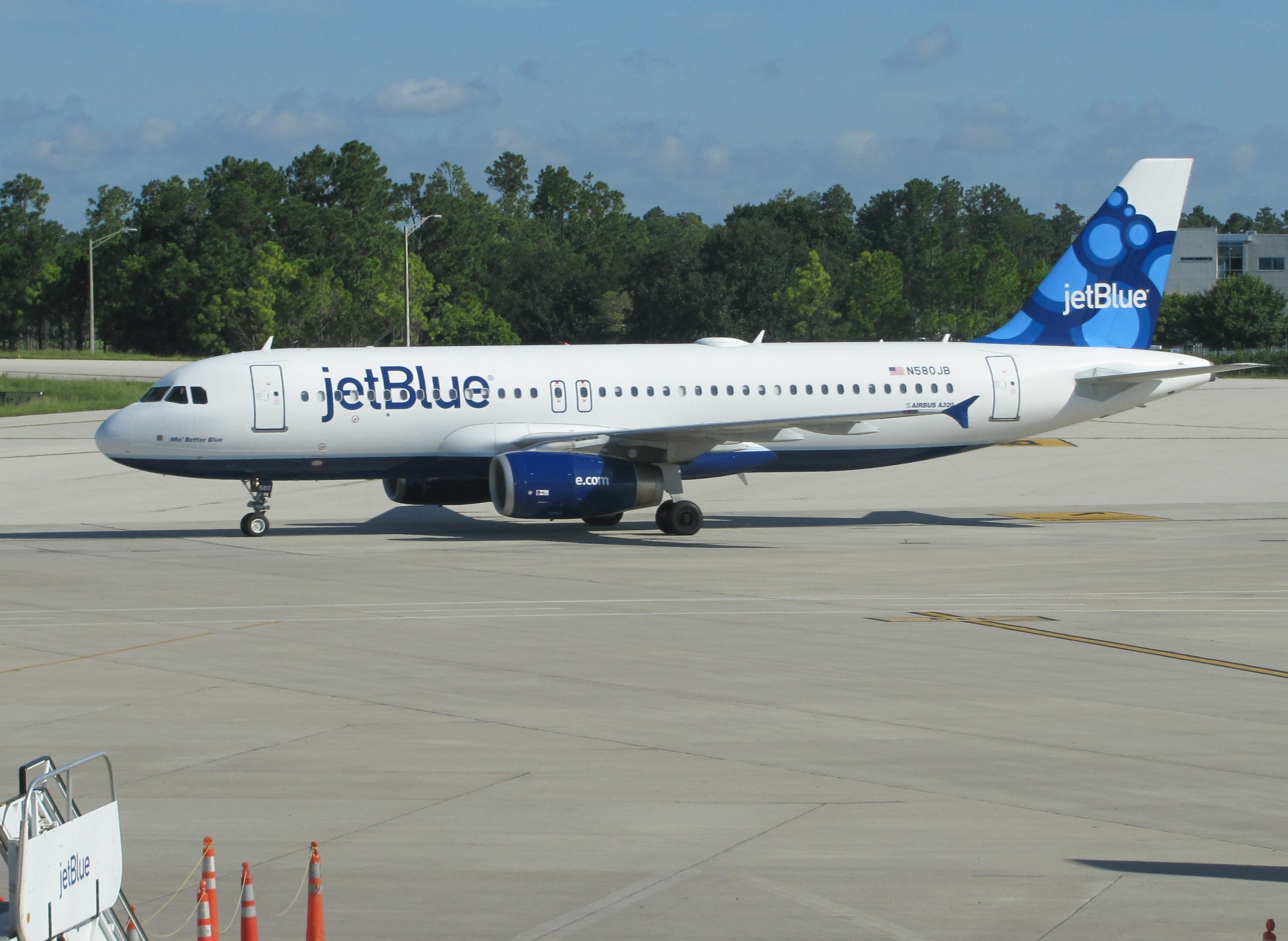 JetBlue Airways pilots, Flight attendants, Rape allegations, Criminal investigation, 2930x2140 HD Desktop
