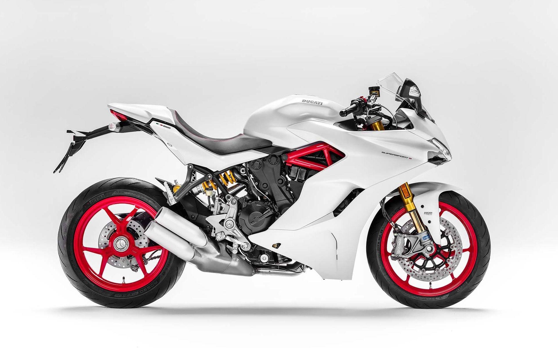 Ducati SuperSport, Speed thrill, Top performance, Dynamic design, 1920x1200 HD Desktop