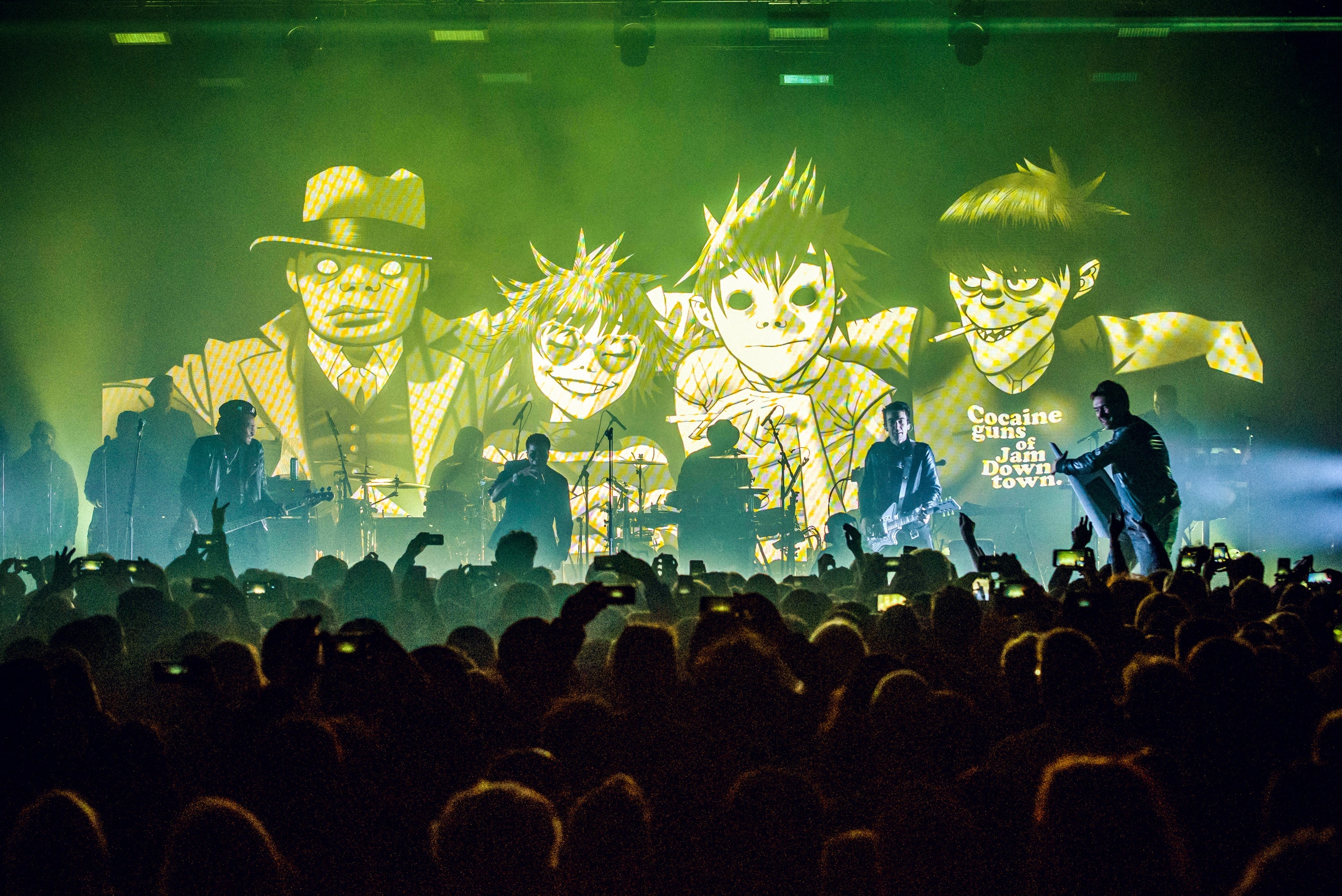 Gorillaz: World Tour 2022, Twenty years of addictive dance music, Live touring featuring a fully visible band. 3000x2010 HD Wallpaper.
