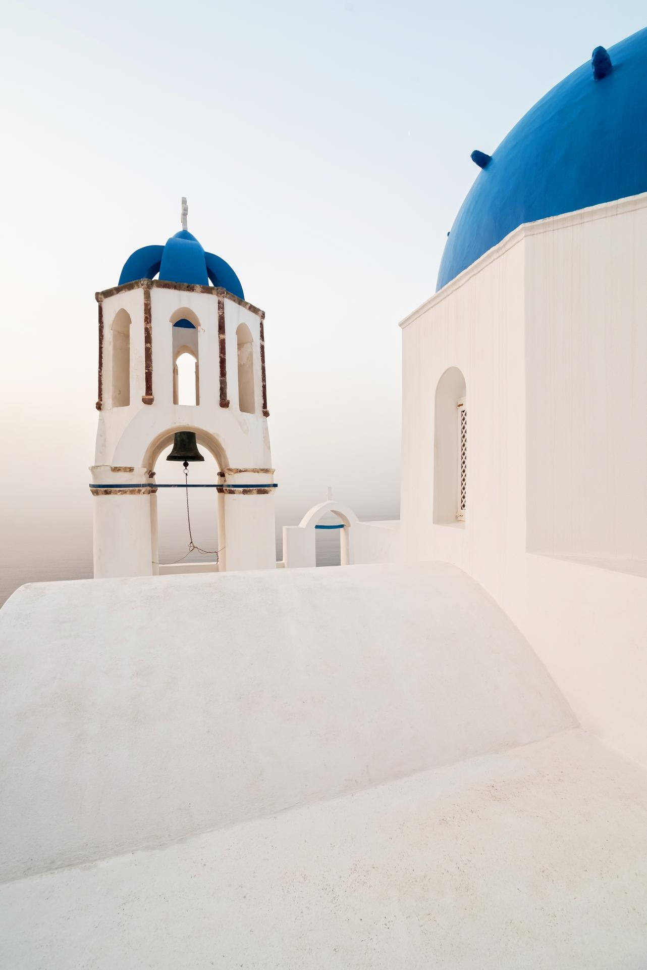 Blue Domes of Oia, churches of st anastasi, st spirydon, santorini, 1290x1920 HD Handy