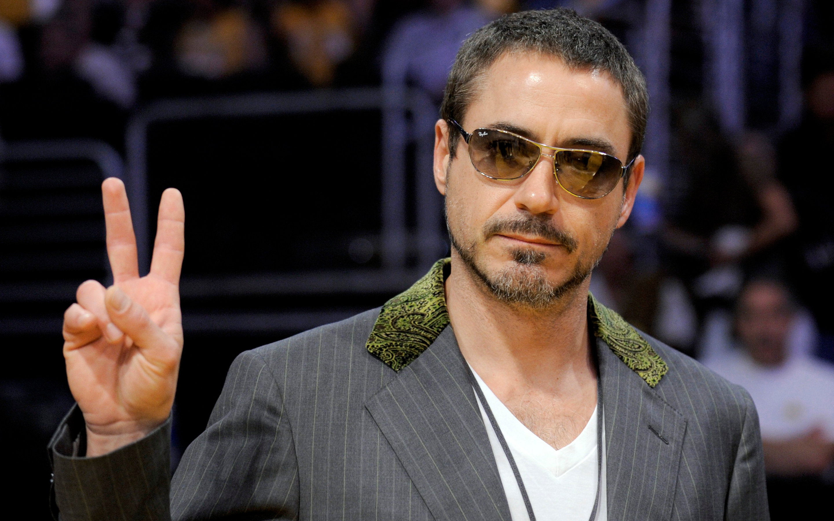 Robert Downey Jr.: A two-time Academy Award nominee and Golden Globe winner. 2880x1800 HD Wallpaper.
