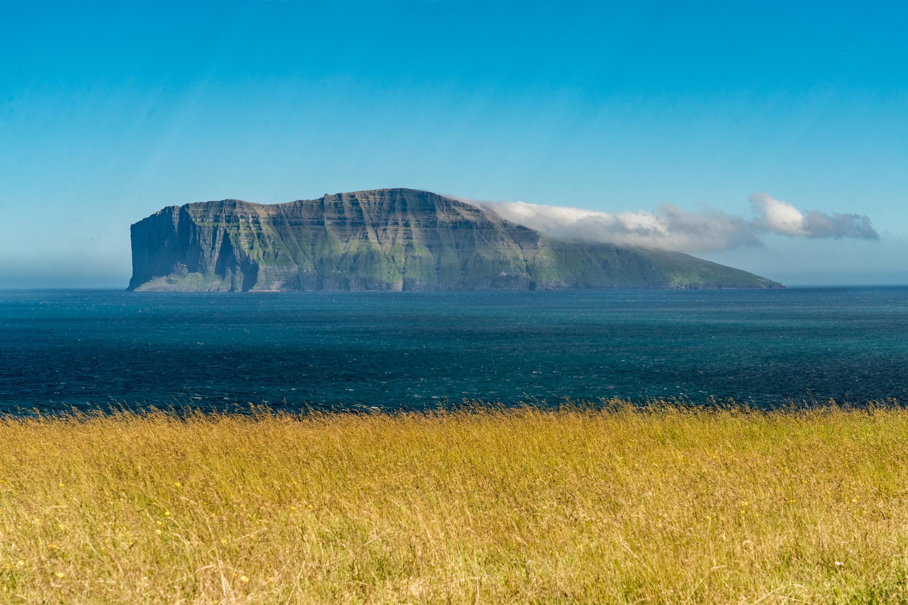 Faroe Islands, Beautiful wallpapers, Shared by Michelle Thompson, 3000x2010 HD Desktop