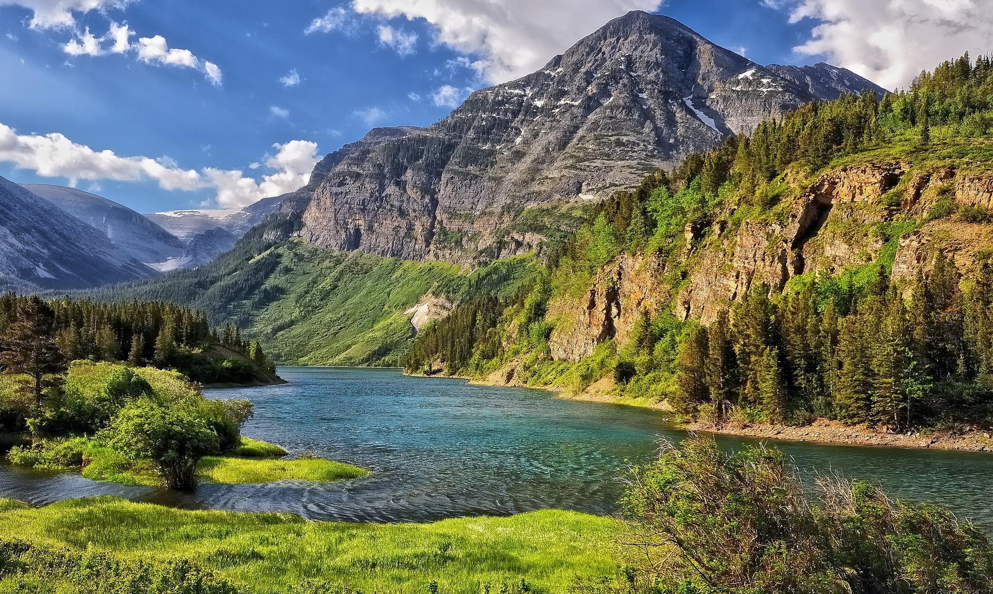 Montana landscape, Nature's canvas, Vibrant colors, Tranquil scenery, 2050x1230 HD Desktop
