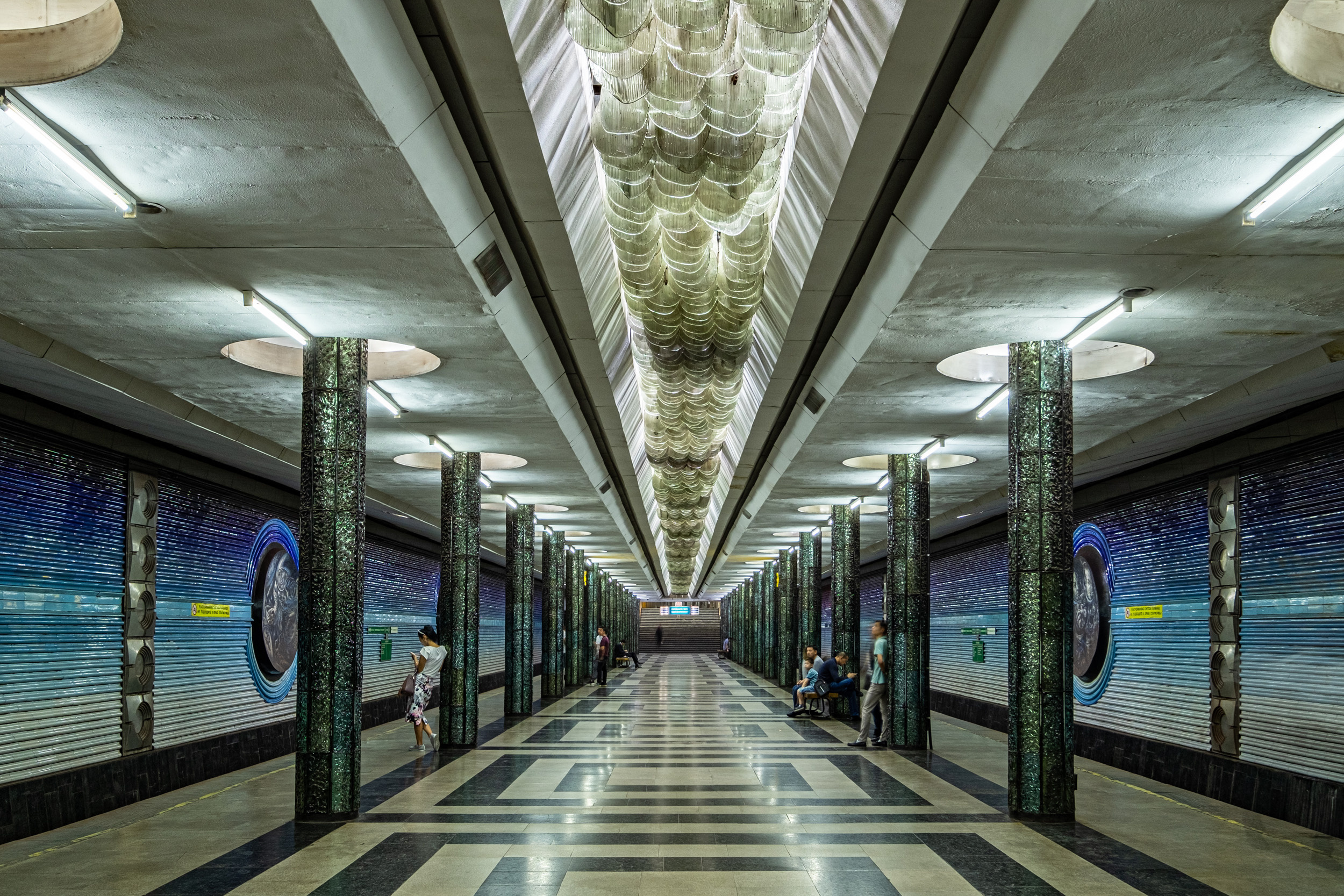 Tashkent travels, Tashkent Metro, Underground art galleries, Surprising, 2500x1670 HD Desktop