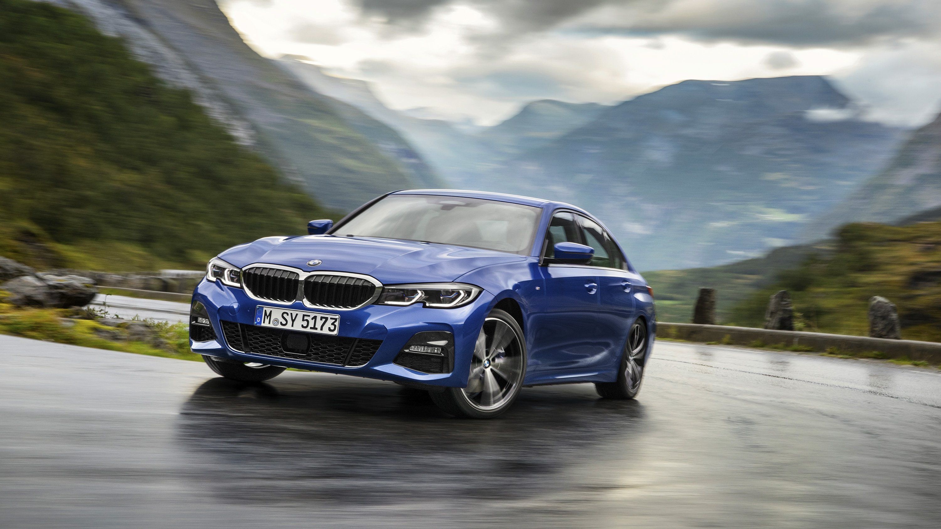 BMW 3 Series, Sleek profile, Power-packed performance, Ultimate driving experience, 3000x1690 HD Desktop