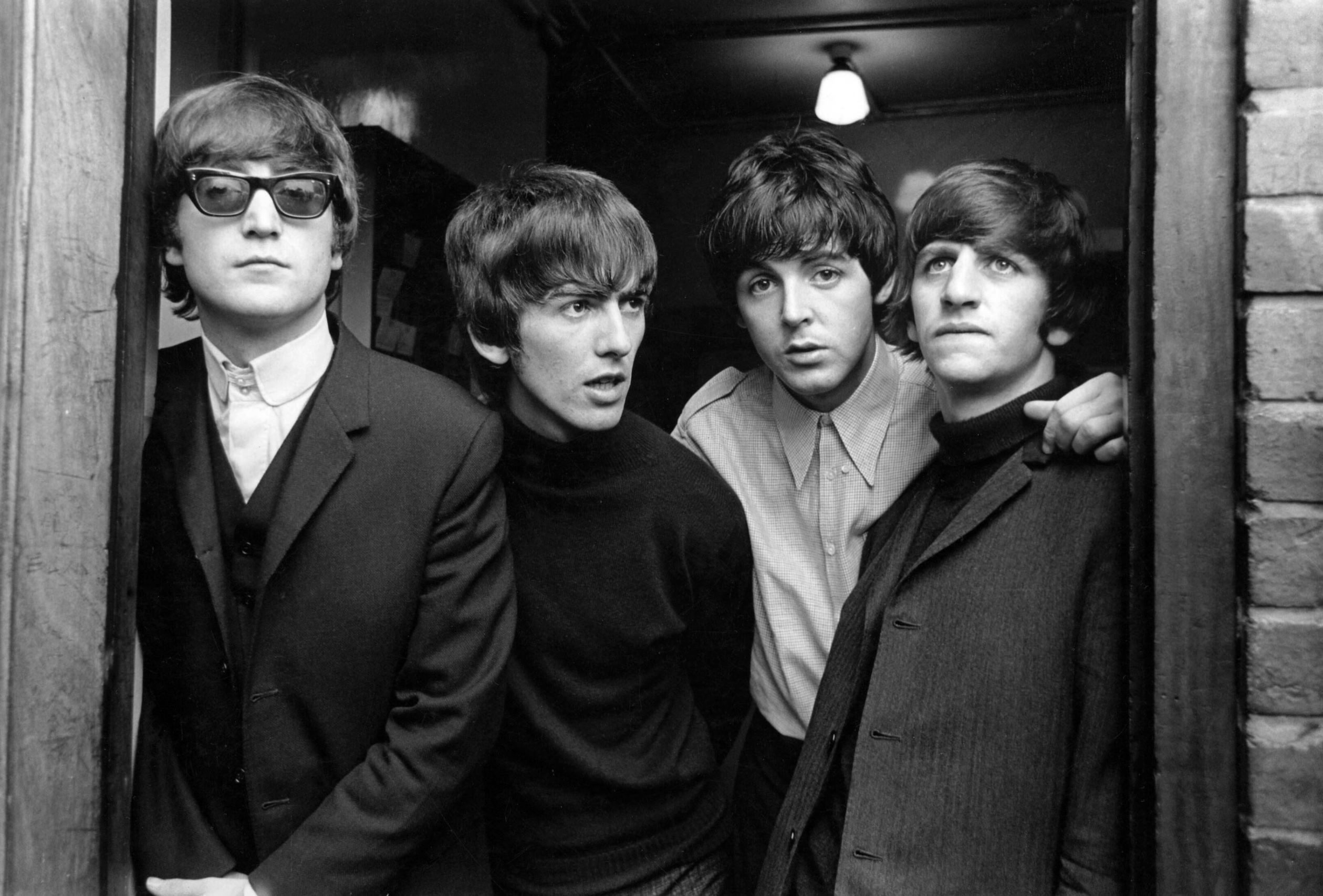 Paul McCartney, John Lennon, Ringo Starr, George Harrison, 2520x1710 HD Desktop