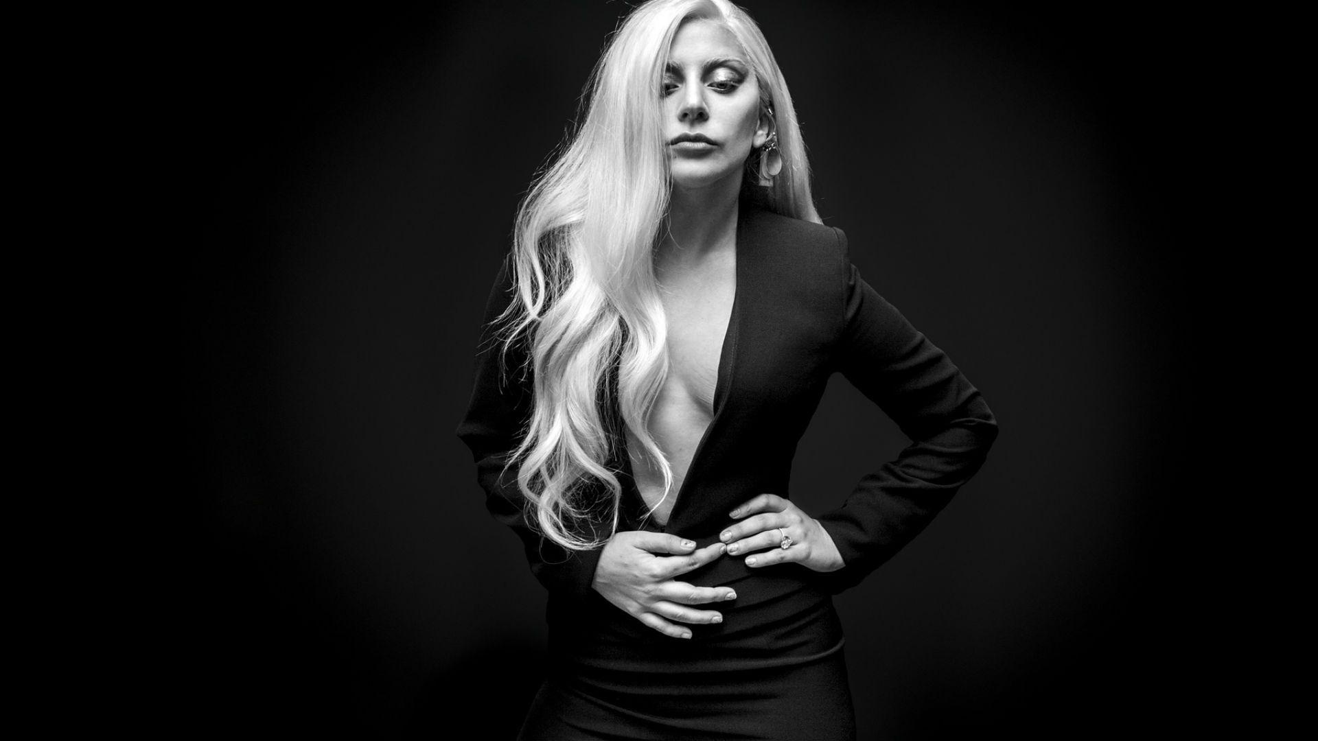 Lady Gaga: The first single, “Just Dance,” landed at number one on the Billboard Pop Songs chart. 1920x1080 Full HD Wallpaper.